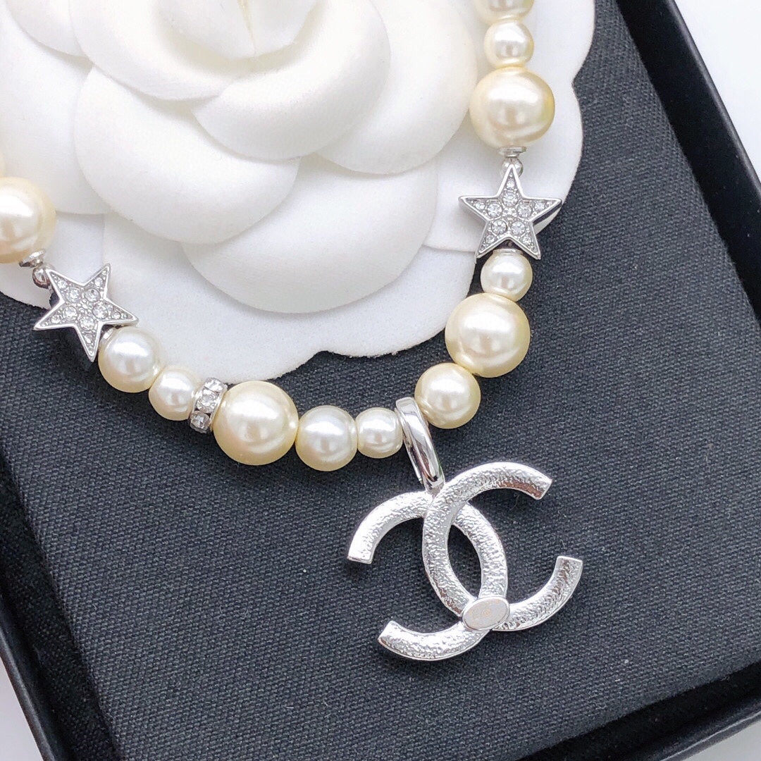 Star Pendant Necklace in Silver-Tone close-up detail