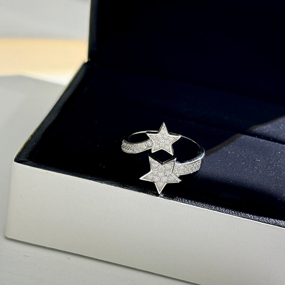 Star Statement Ring in Polished Metal-Tone styled product view