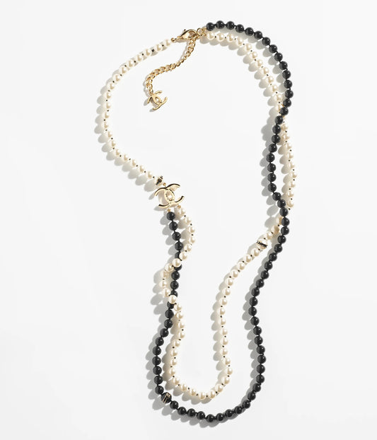 Pearl Pearl-Detail Pendant Necklace – Pearl Detail – Design 012 main product view