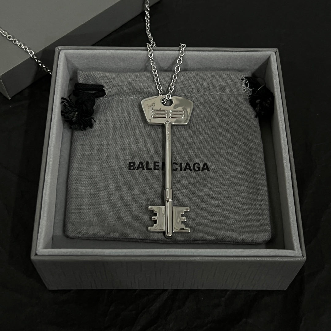 Geometric Emblem Pendant Necklace in Polished Metal-Tone – Design 086 close-up detail