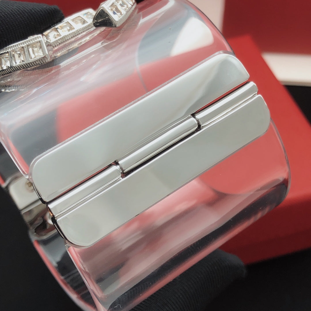 Signature Emblem Bangle in Gold-Tone – White Detail – Design 002 close-up detail