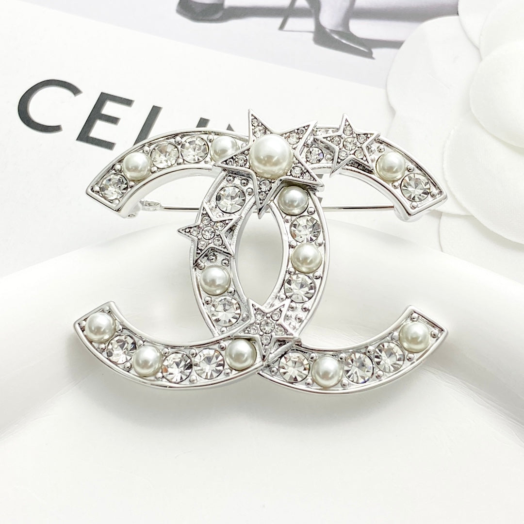 Double-C Emblem Brooch in Silver-Tone – Pearl Detail main product view