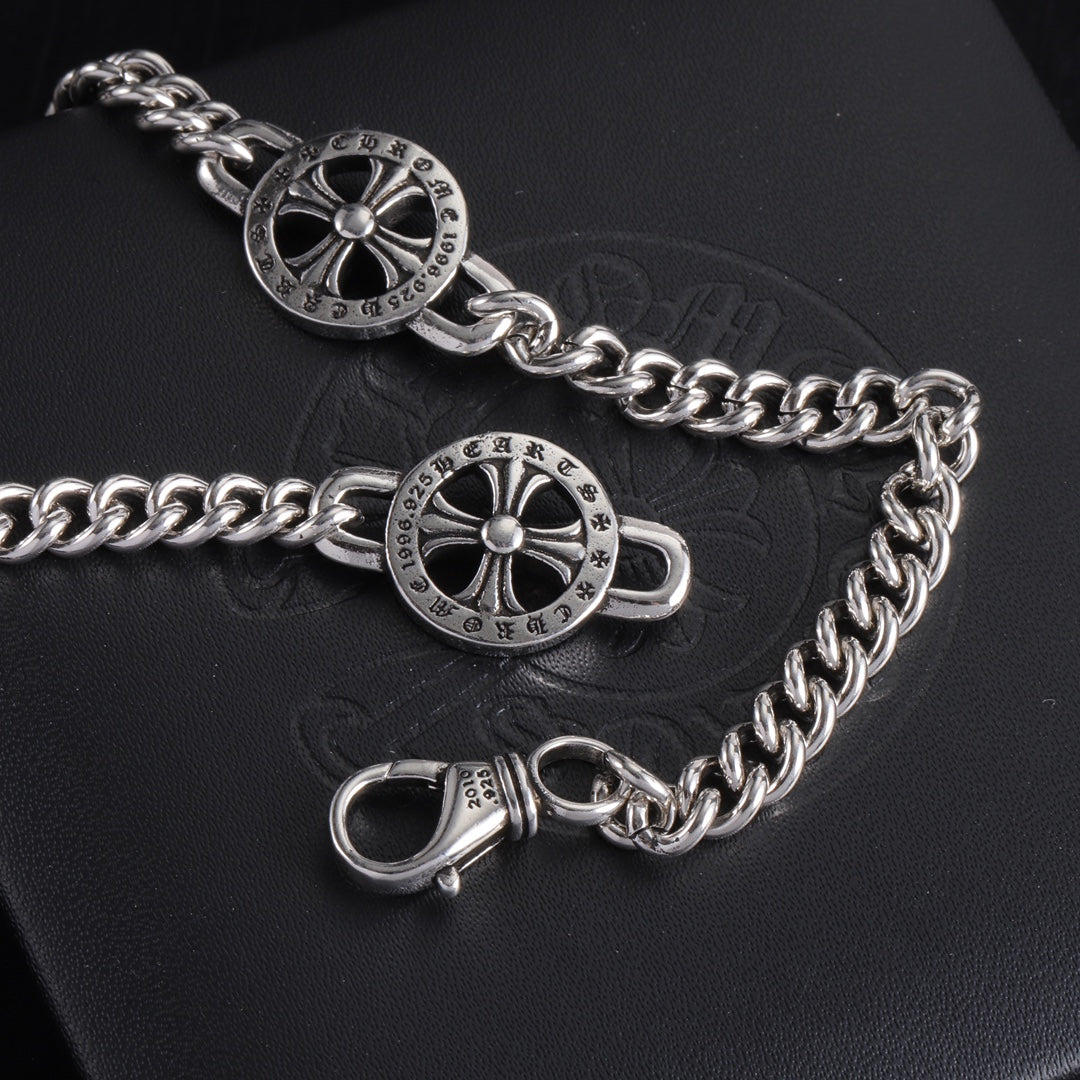 Signature Emblem Bracelet in Polished Metal-Tone – Design 036 detail view