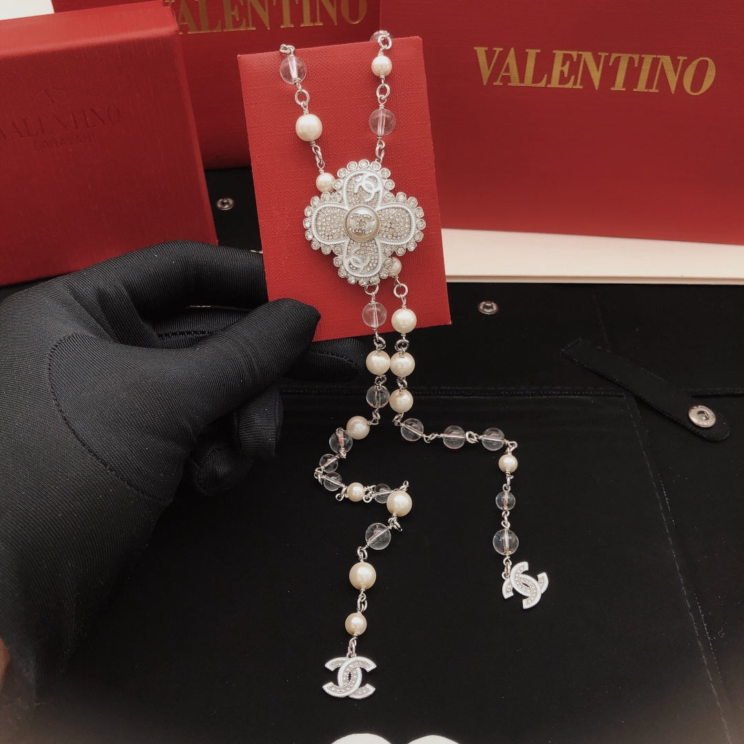 Camellia Pearl-Detail Pendant Necklace – Pearl Detail – Design 004 main product view