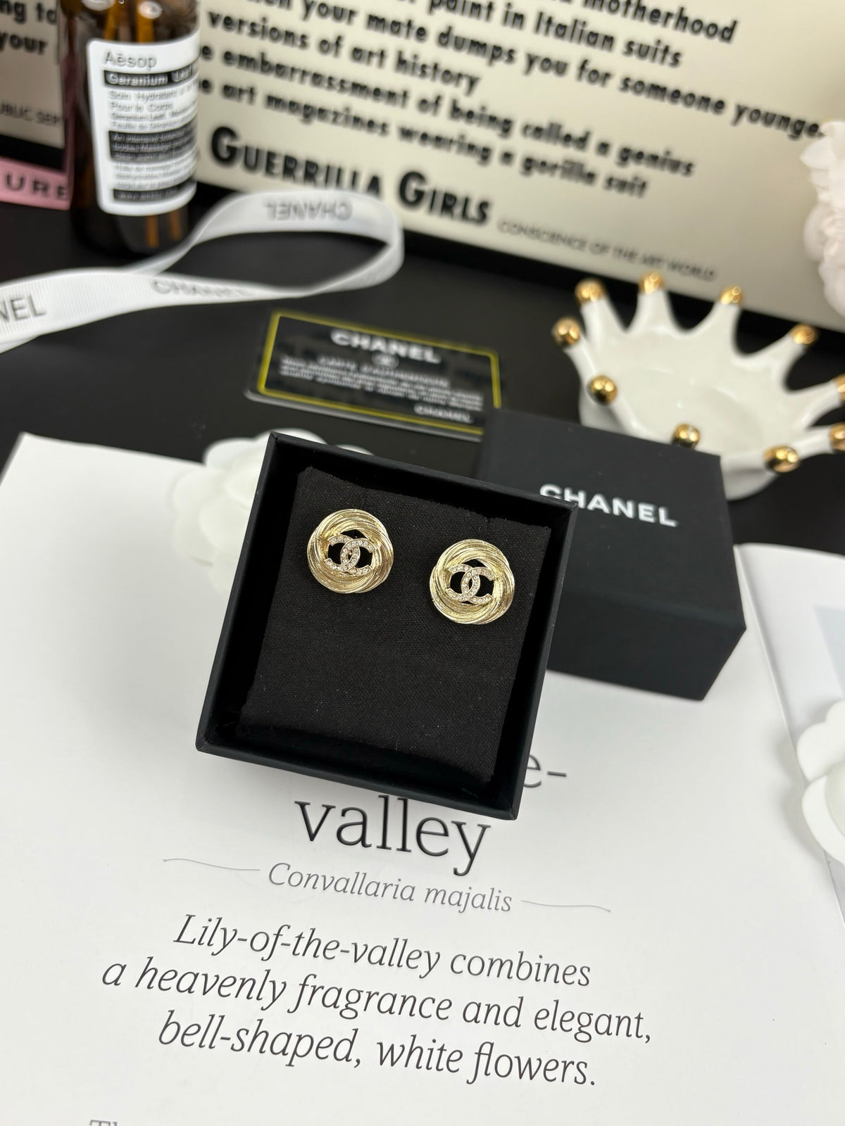 Double-C Emblem Stud Earrings in Gold-Tone – Design 022 close-up detail