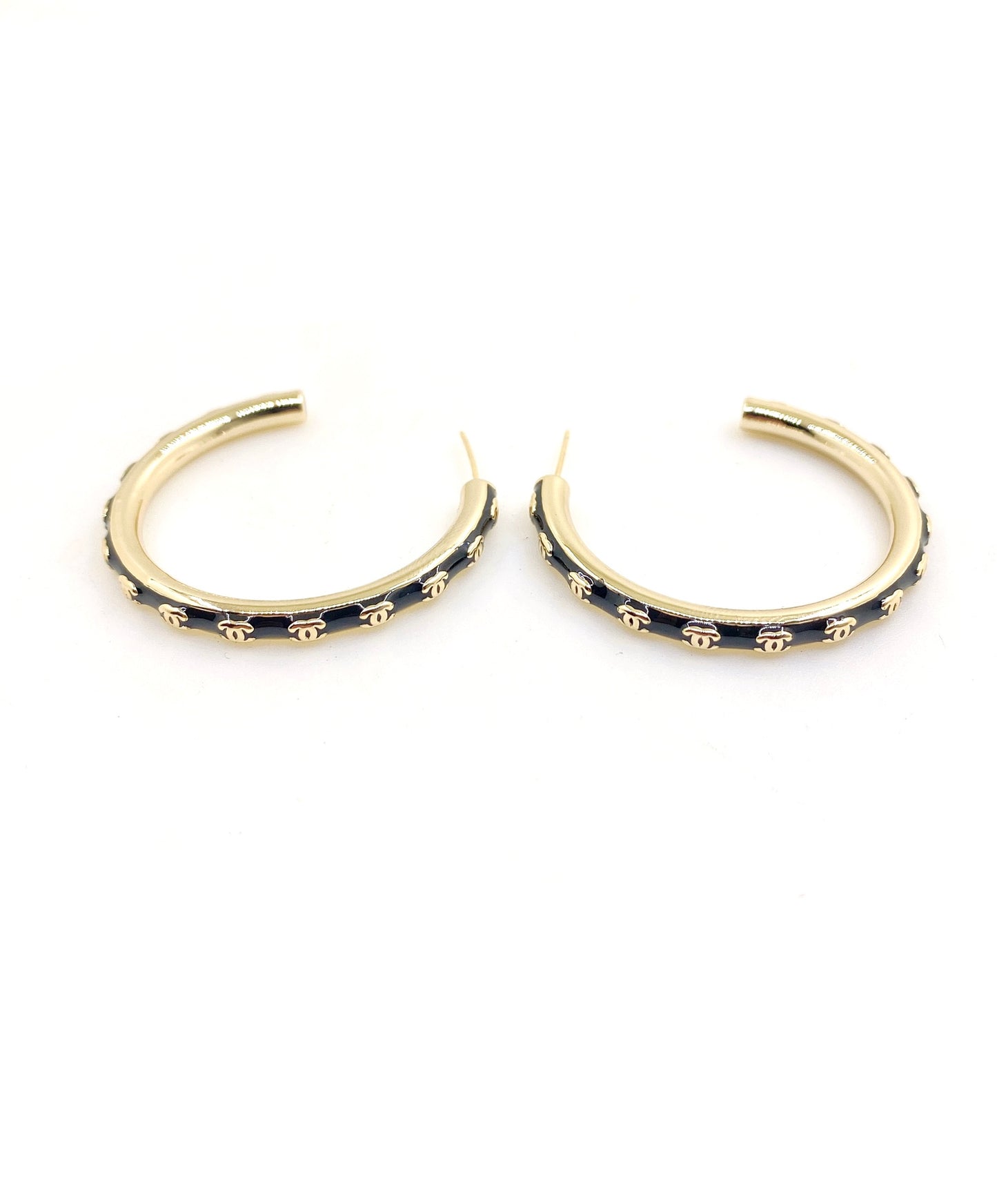 Round Statement Earrings in Gold-Tone – Design 001 main product view