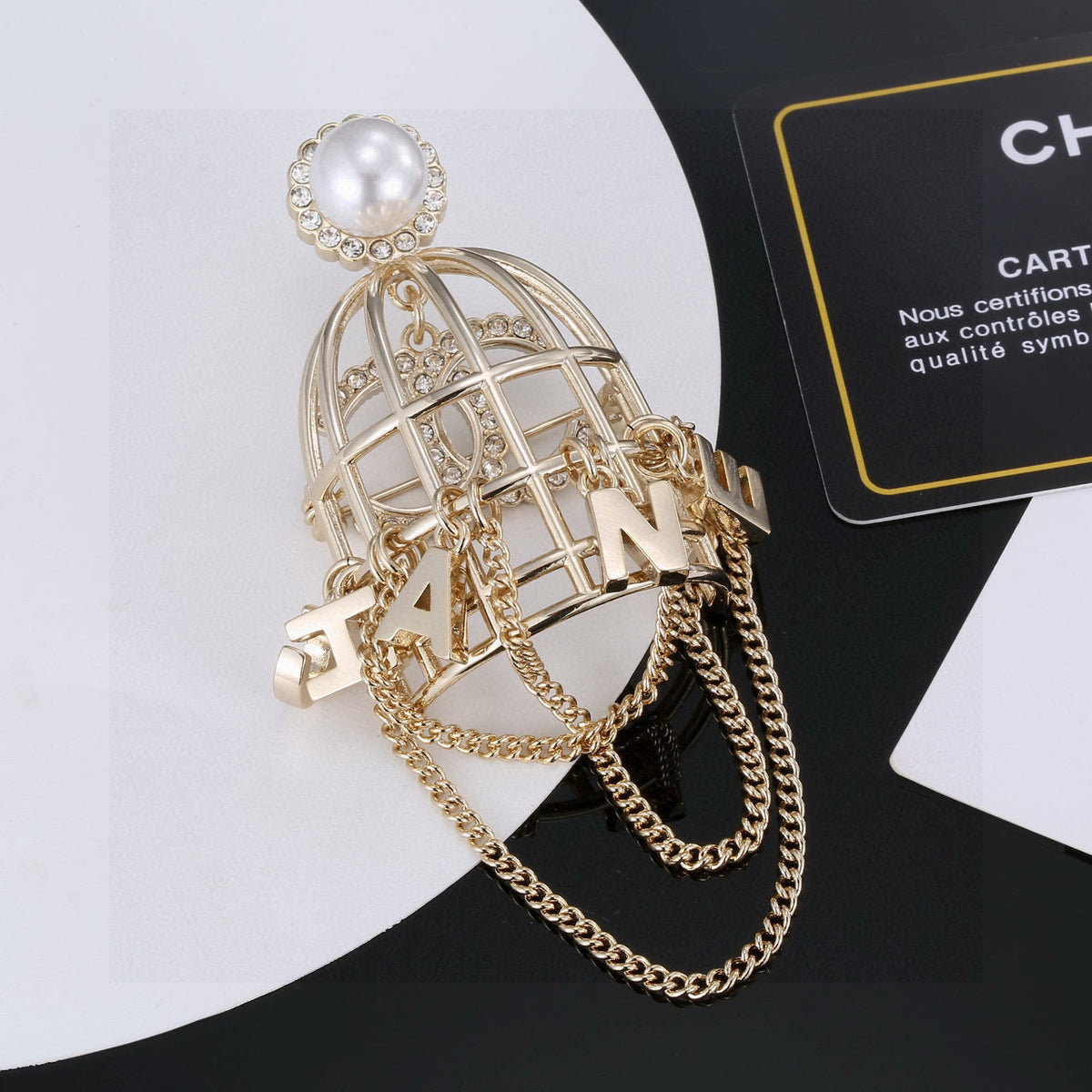 Double-C Emblem Brooch in Polished Metal-Tone – Design 032 front product view