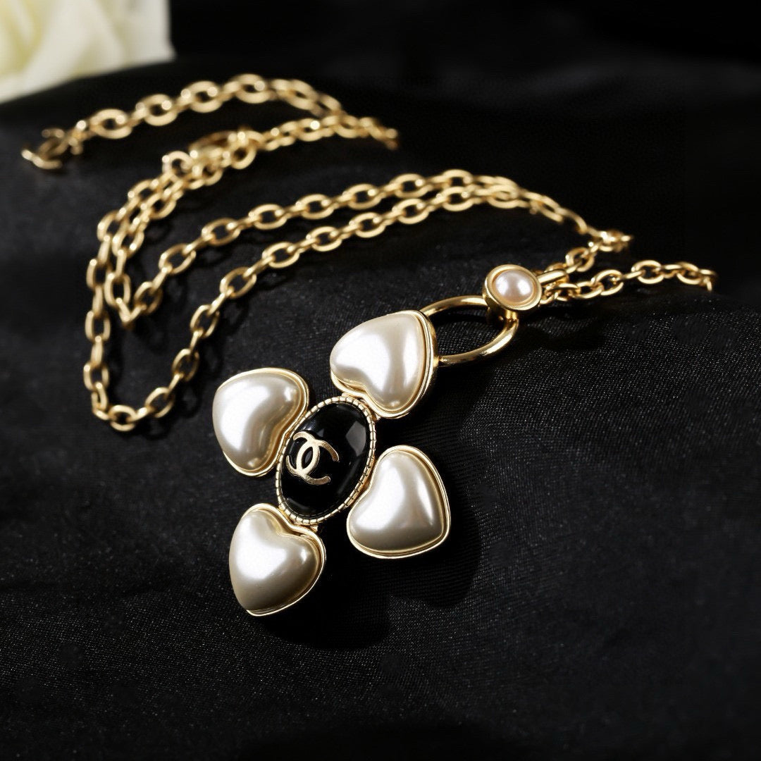 Signature Emblem Pendant Necklace in Gold-Tone – Design 052 side detail