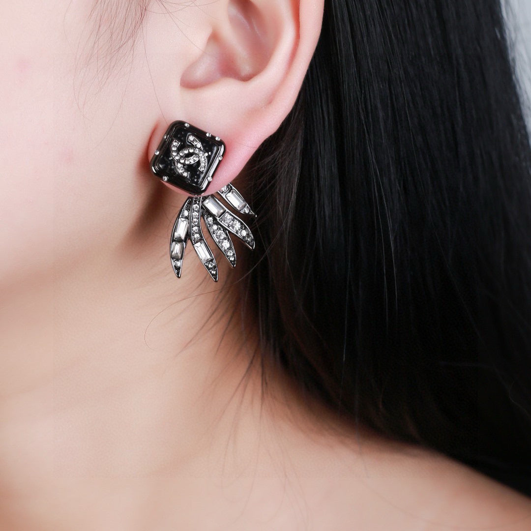 Double-C Emblem Stud Earrings in Gold-Tone – Design 033 main product view