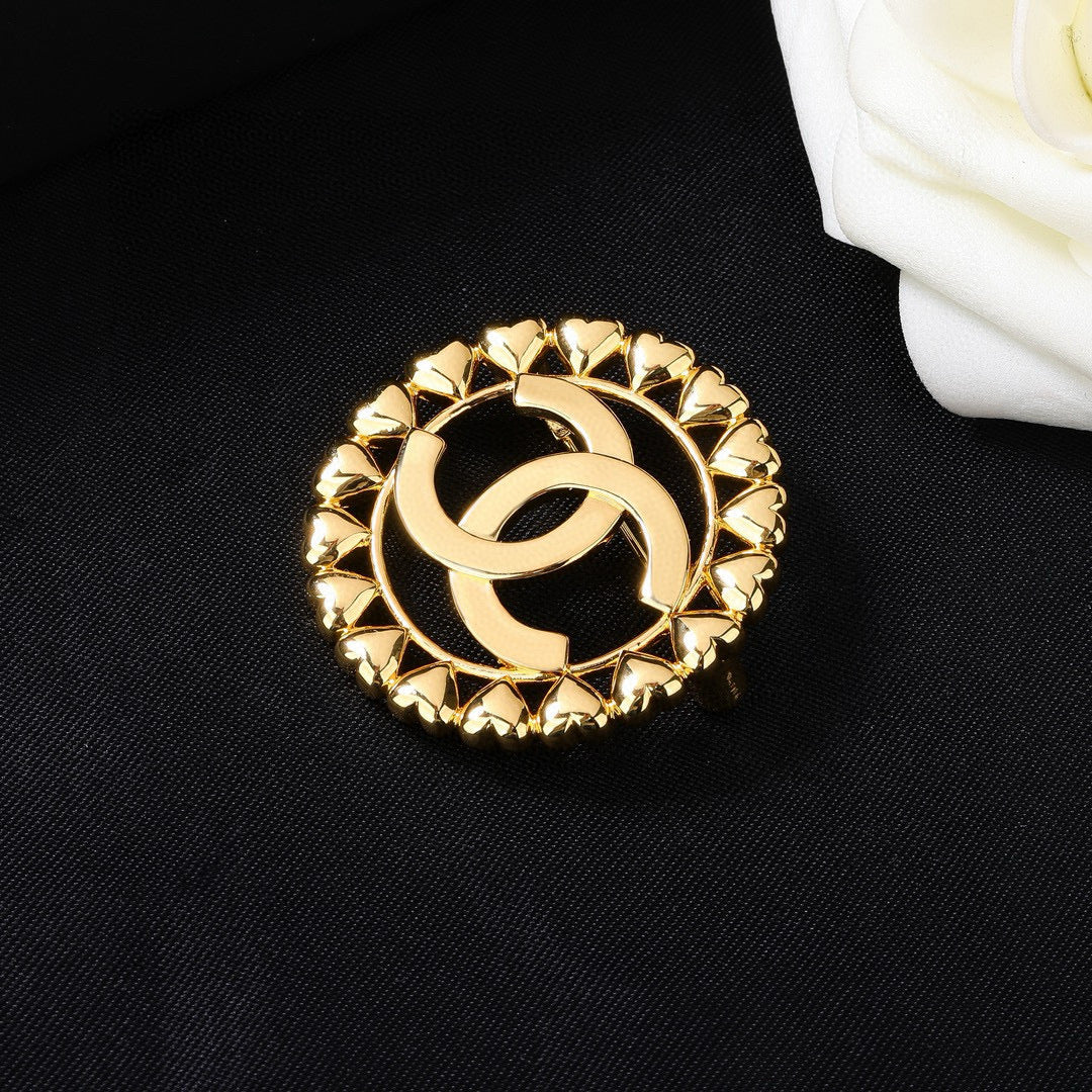 Double-C Emblem Brooch in Polished Metal-Tone – Design 060 front product view