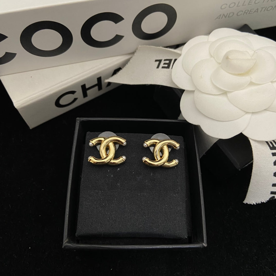 Double-C Emblem Pearl-Detail Stud Earrings – Pearl Detail – Design 010 front product view