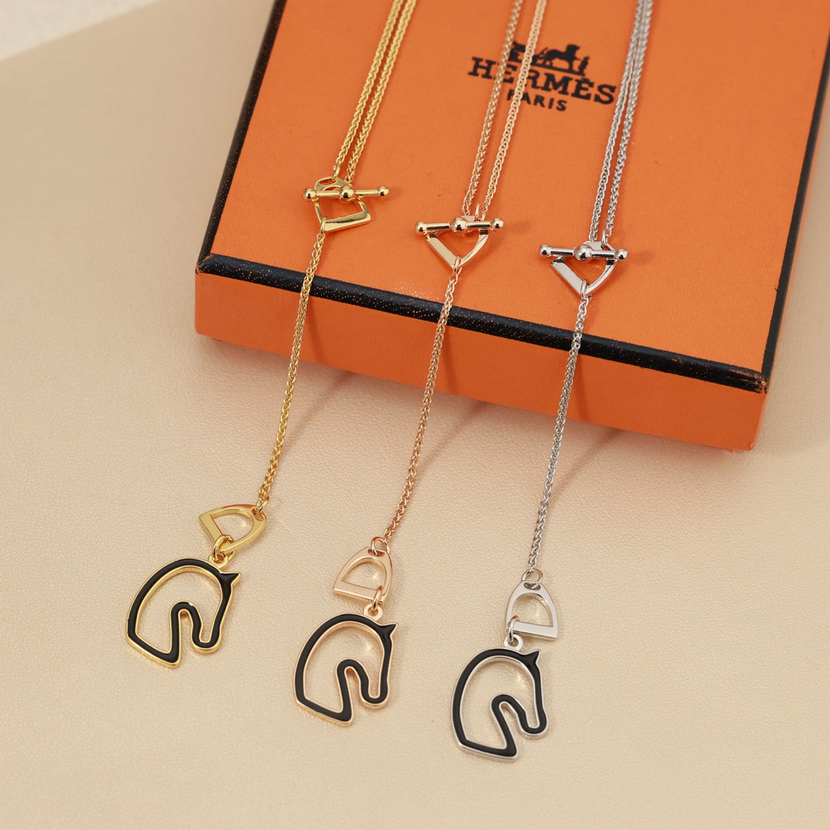 Horse Head Pendant Necklace in Rose-Gold-Tone – Rose Gold Detail – Design 004 main product view
