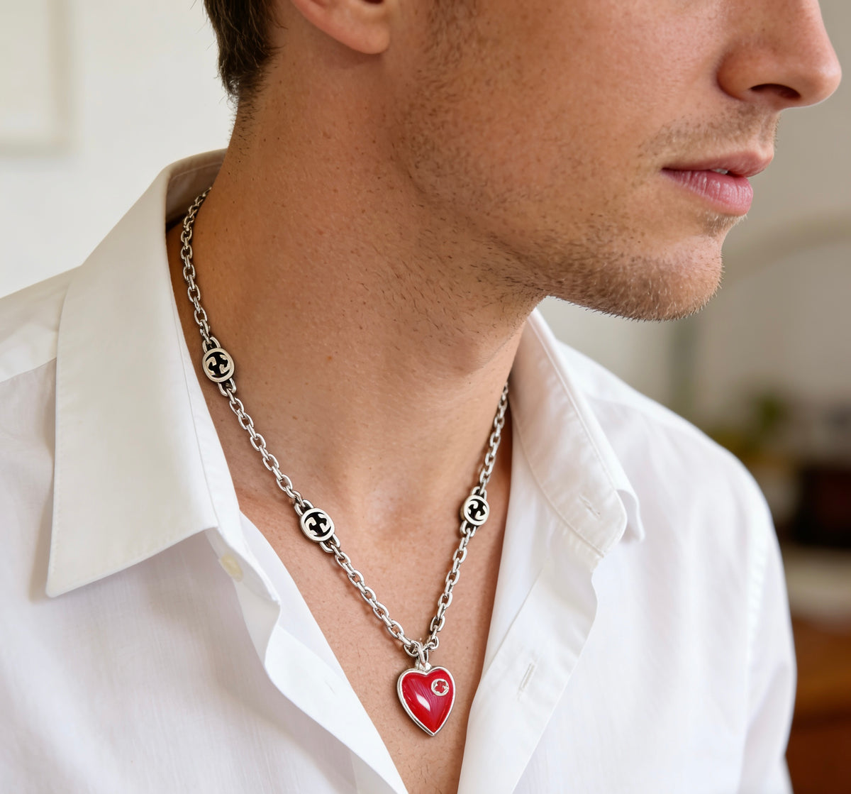Double-G Emblem Pendant Necklace in Silver-Tone – Vintage Detail – Design 010 front product view