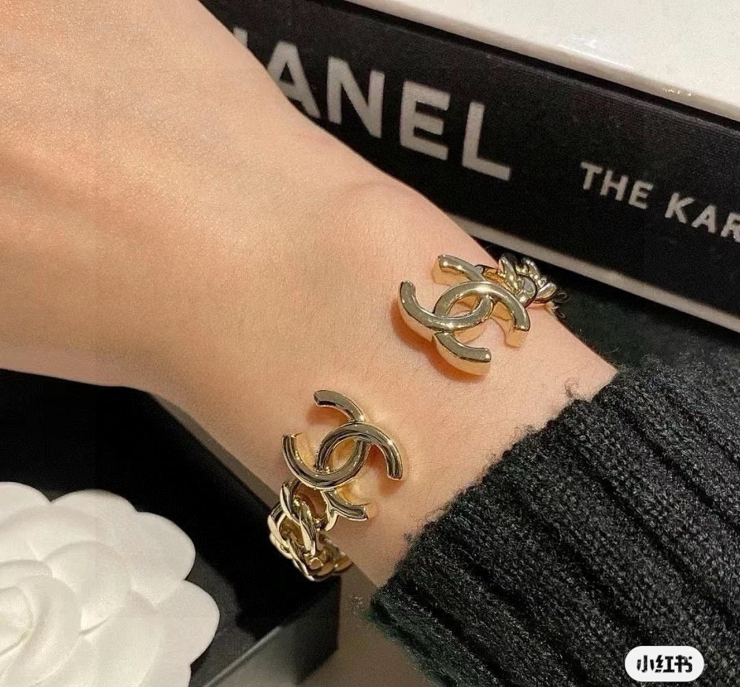 Signature Emblem Bangle in Polished Metal-Tone – Design 016 main product view
