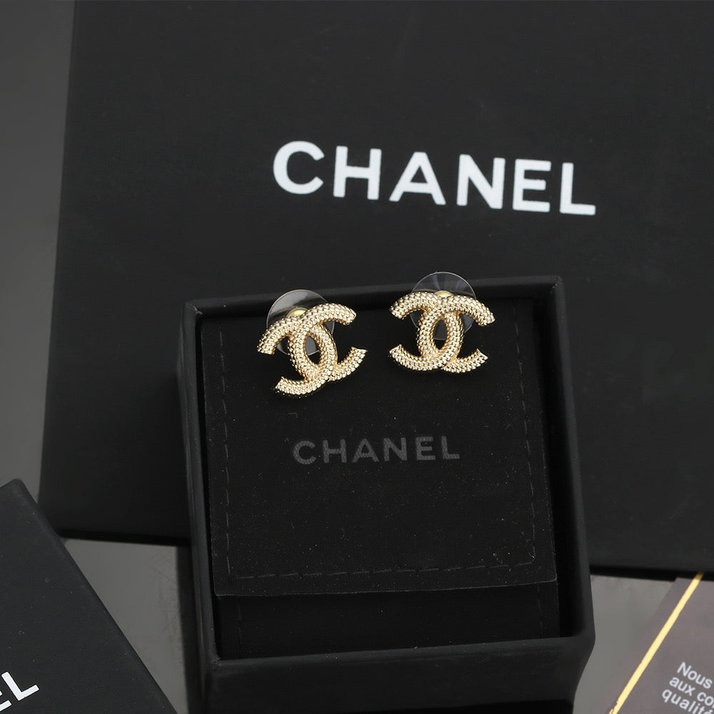 Signature Emblem Stud Earrings in Silver-Tone – Design 017 close-up detail
