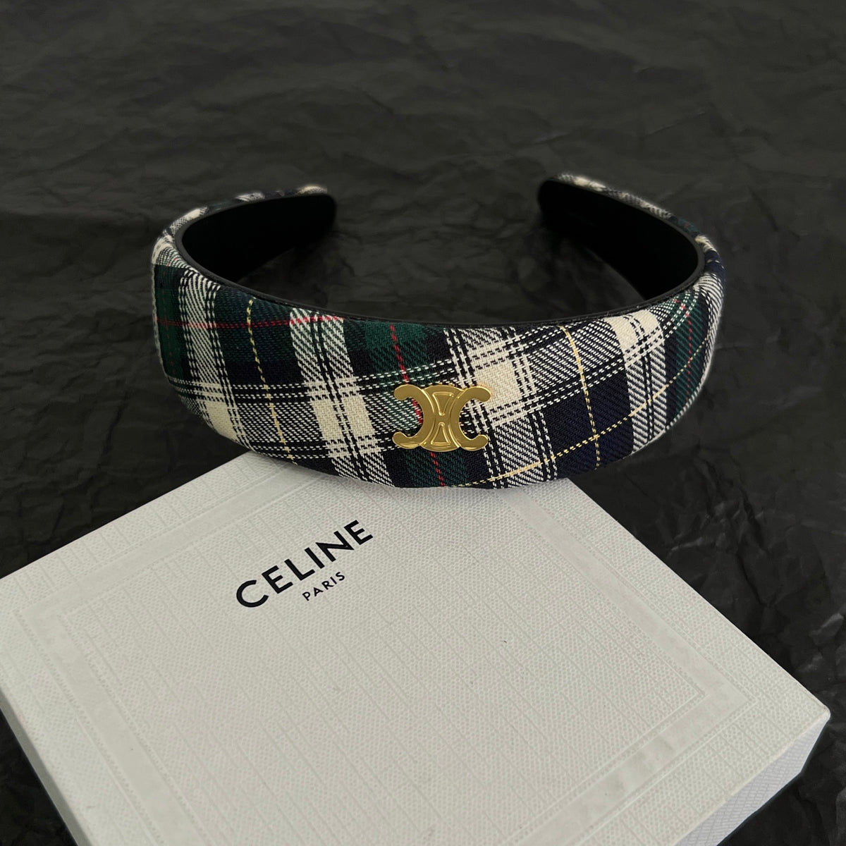 Signature Emblem Hair Tie Accessory – Design 01 main product view
