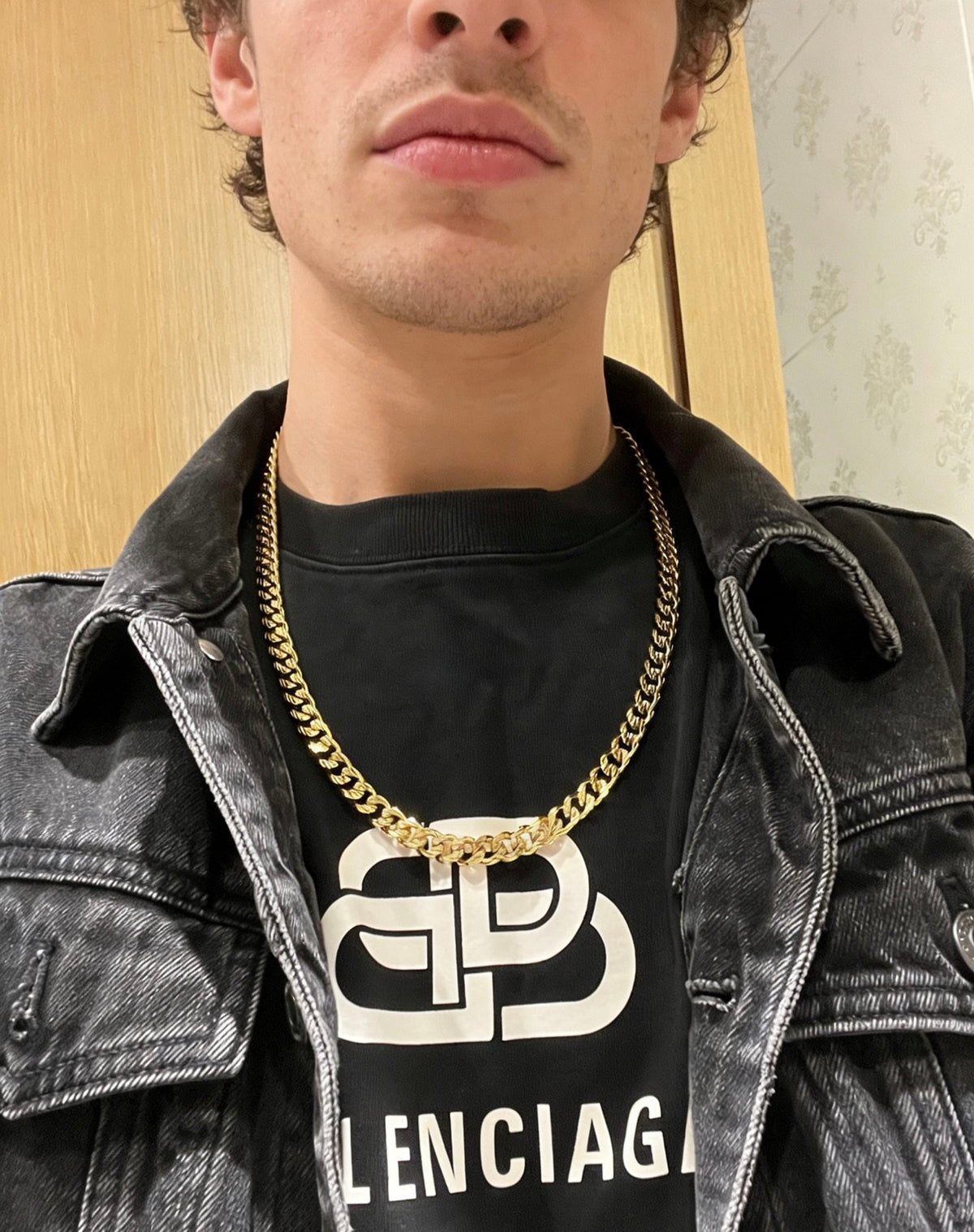 Double-G Emblem Pendant Necklace in Gold-Tone – Design 016 styled product view