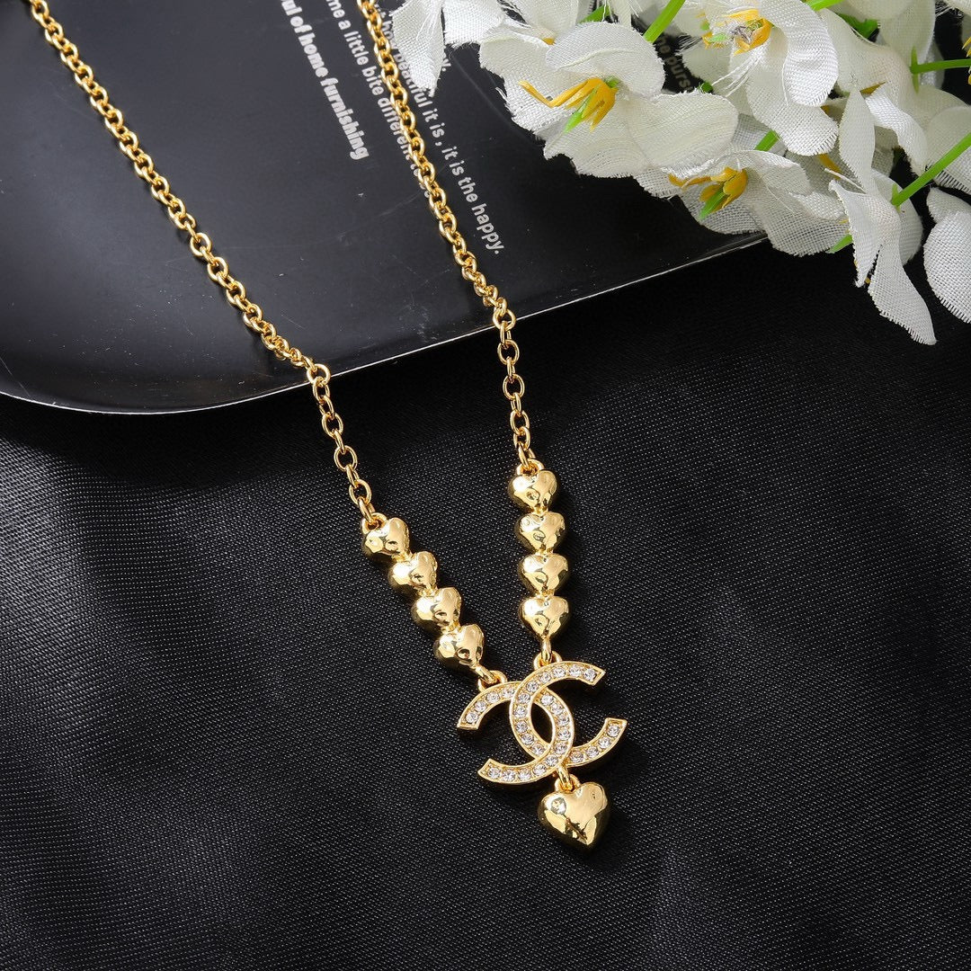 Letter Pendant Necklace in Gold-Tone – Design 002 side detail