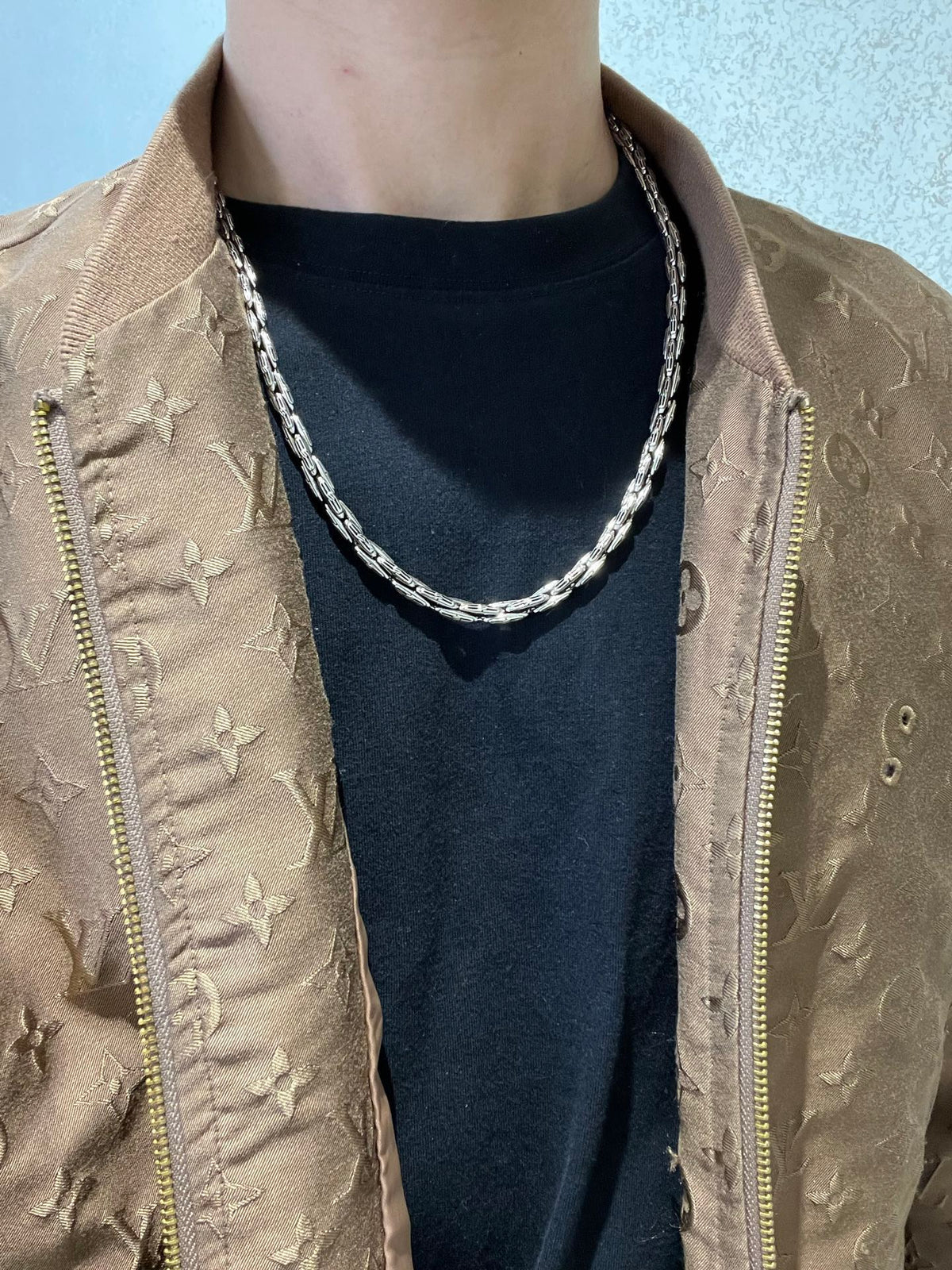 Geometric Emblem Pendant Necklace in Polished Metal-Tone – Vintage Detail – Design 058 detail view