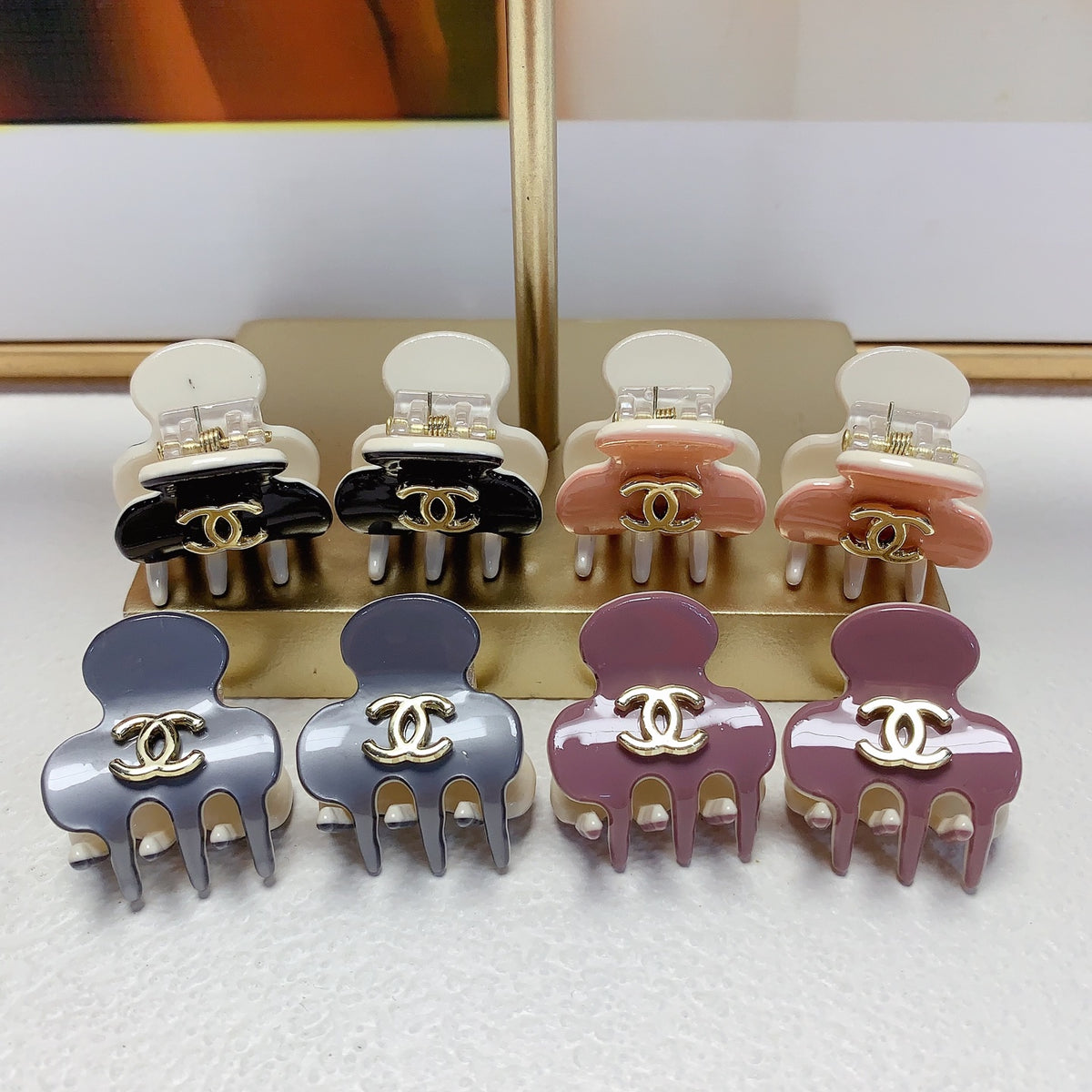 Signature Emblem Hair Clip – Design 006 main product view