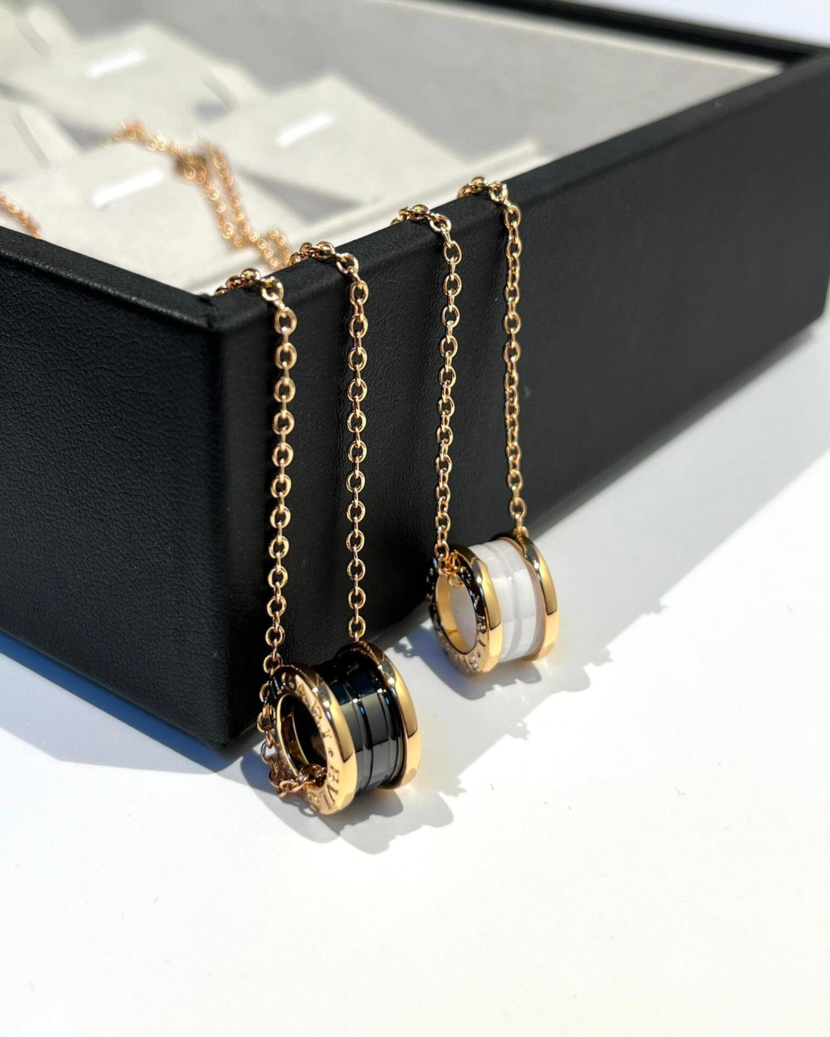 Round Pendant Necklace in Rose-Gold-Tone main product view