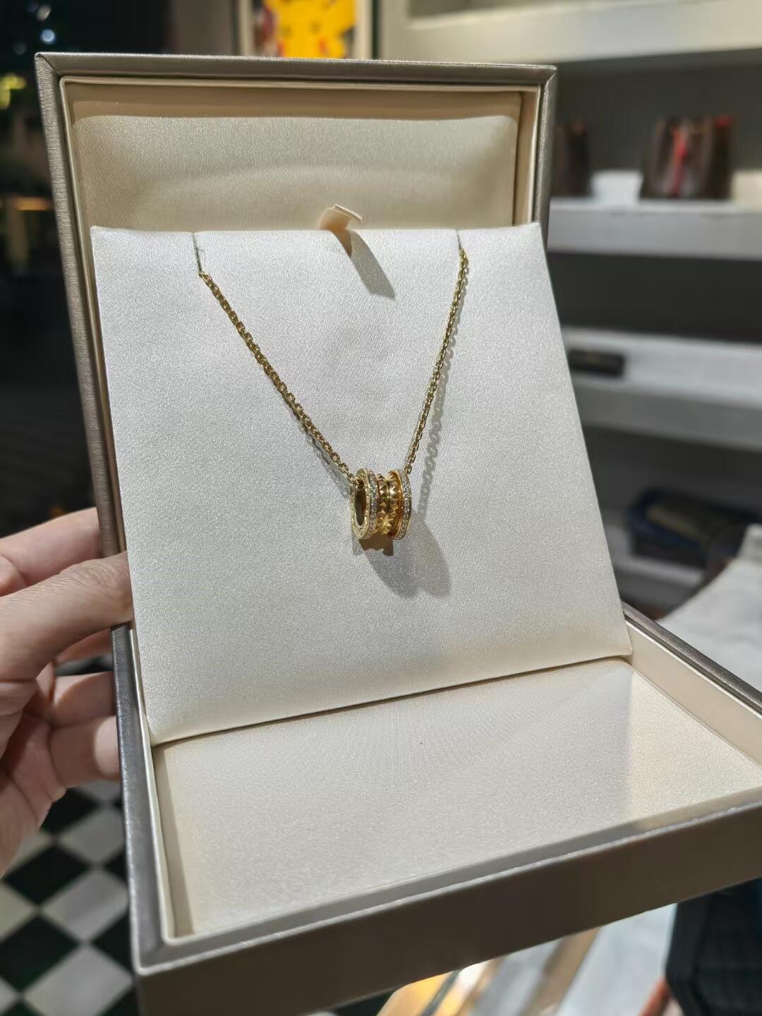 Geometric Emblem Pendant Necklace in Rose-Gold-Tone – Rose Gold Detail – Design 008 main product view