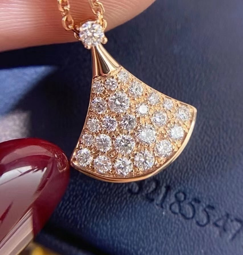 Geometric Emblem Pendant Necklace in Rose-Gold-Tone – Rose Gold Detail – Design 007 close-up detail