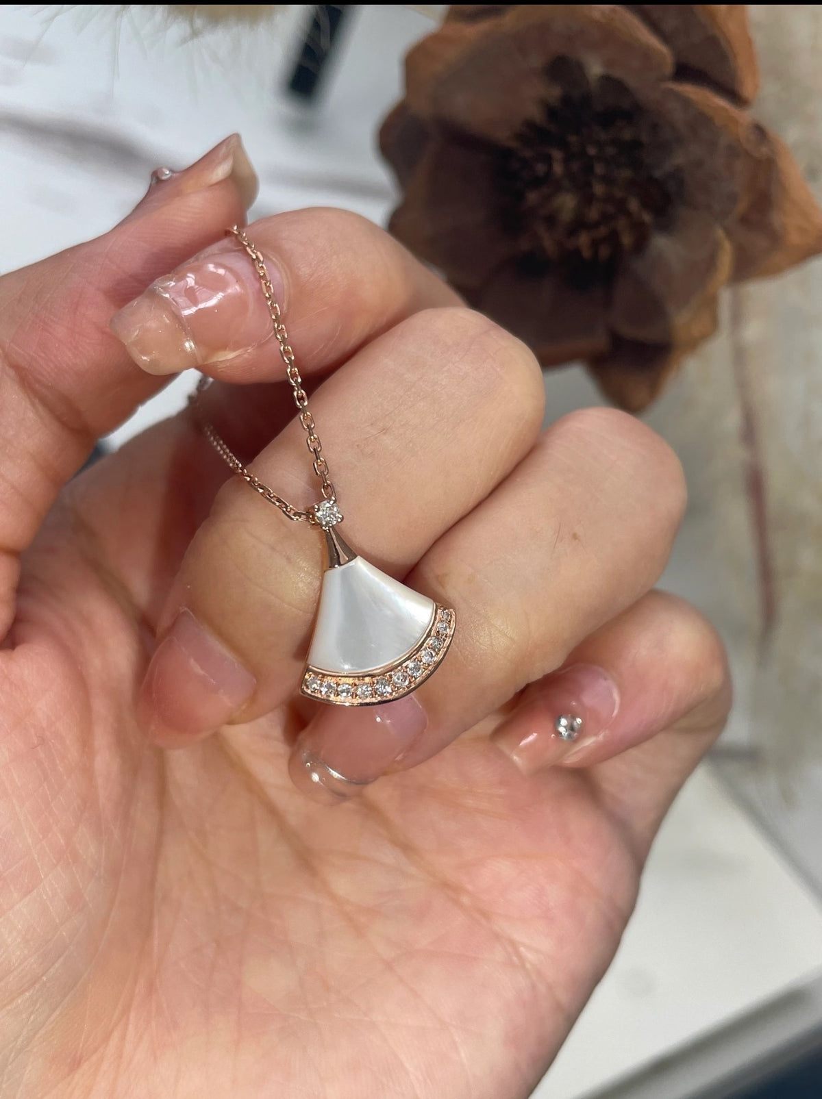 Geometric Emblem Pendant Necklace in Rose-Gold-Tone – Rose Gold Detail – Design 004 detail view