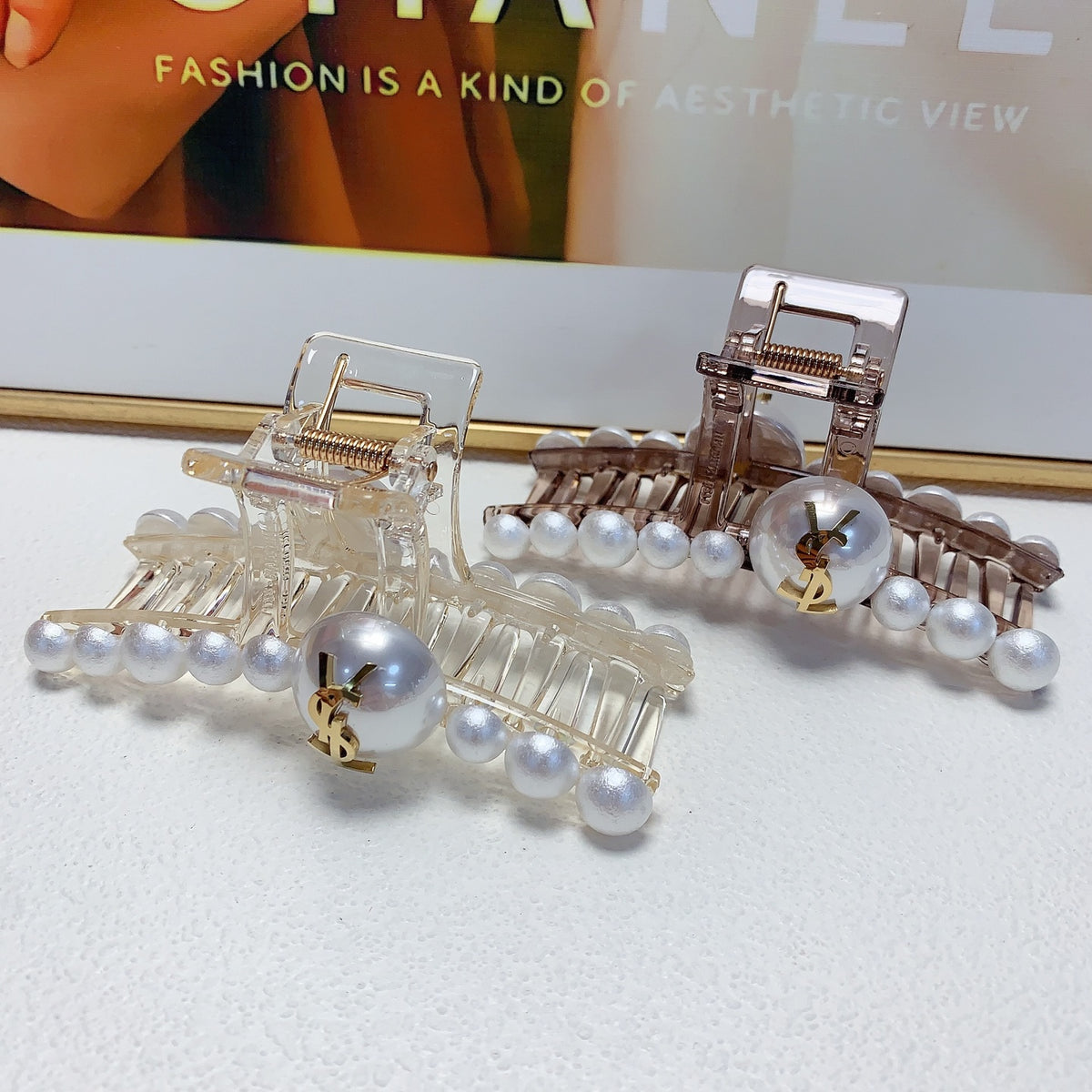 Pearl Hair Clip – Pearl Detail – Design 003 front product view