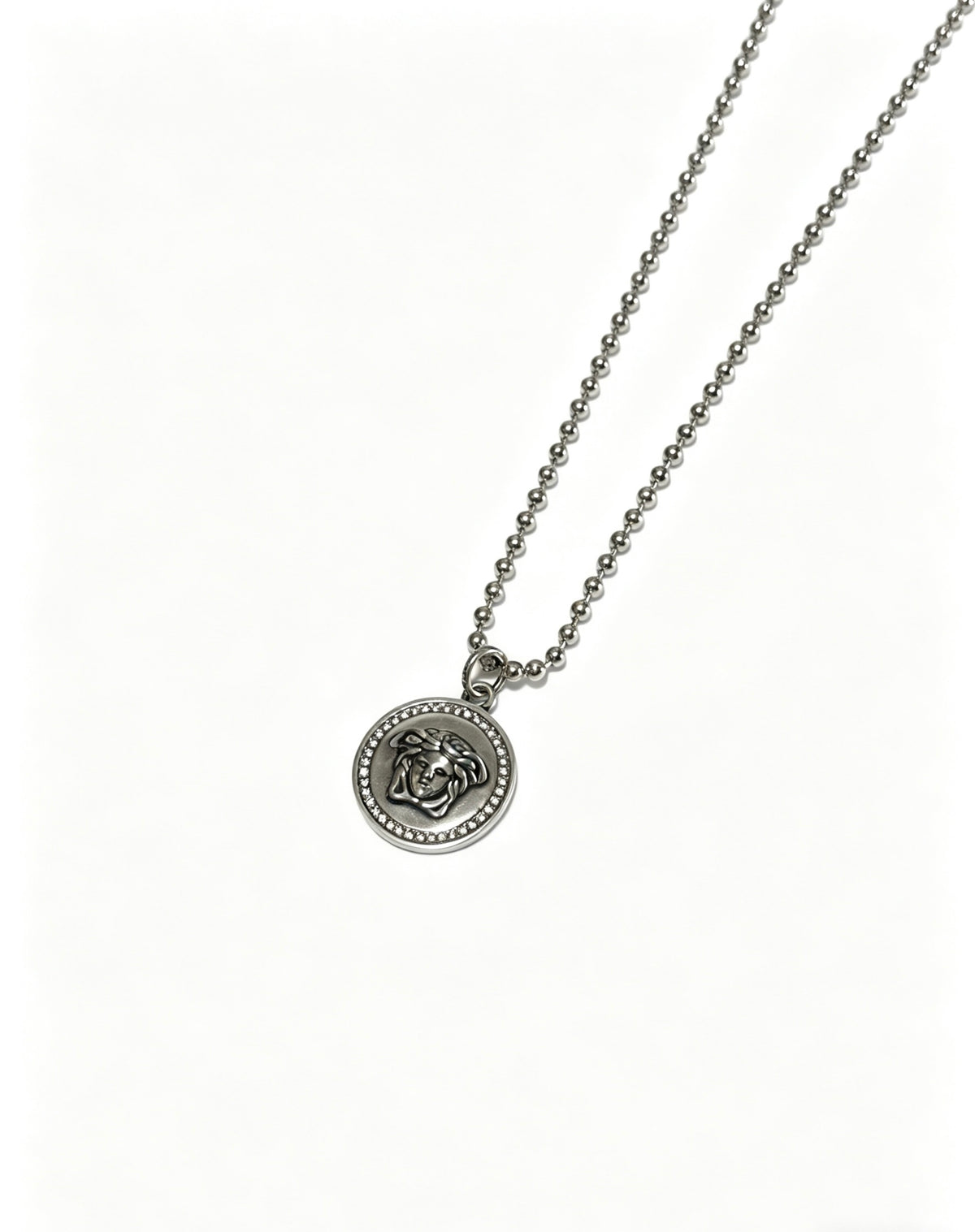 Medusa Head Pendant Necklace in Antique Silver-Tone – 60 cm – Design 06 detail view
