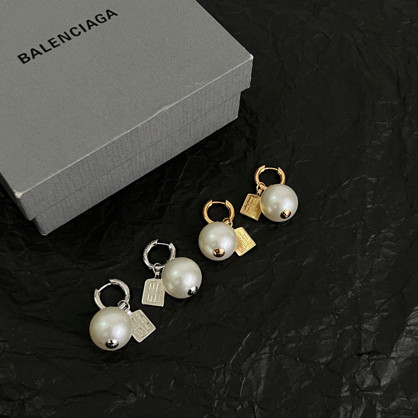Ring Motif Statement Earrings in Polished Metal-Tone – Design 008 detail view