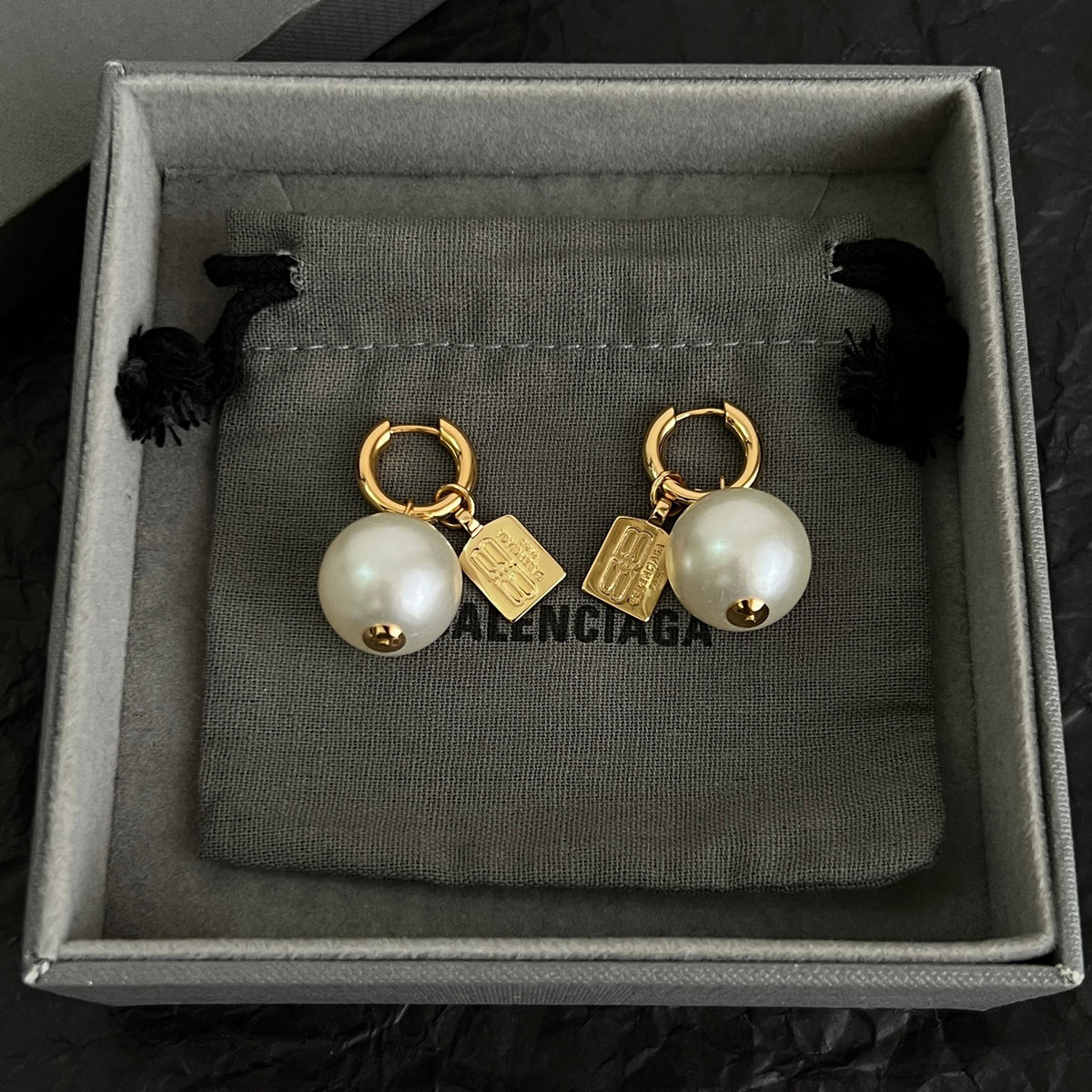 Ring Motif Statement Earrings in Polished Metal-Tone – Design 009 side detail
