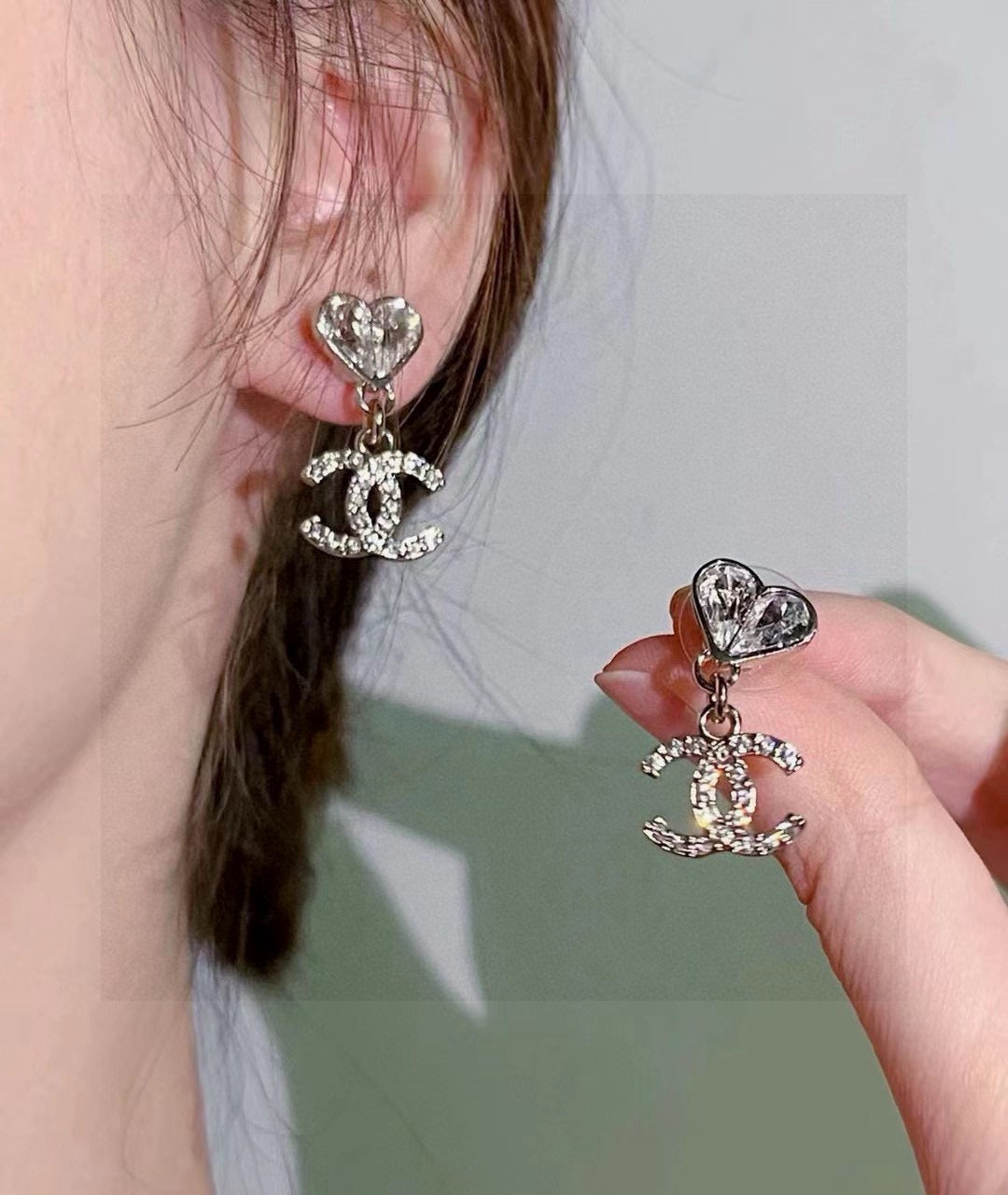 Double-C Emblem Stud Earrings in Polished Metal-Tone – Design 350 styled product view