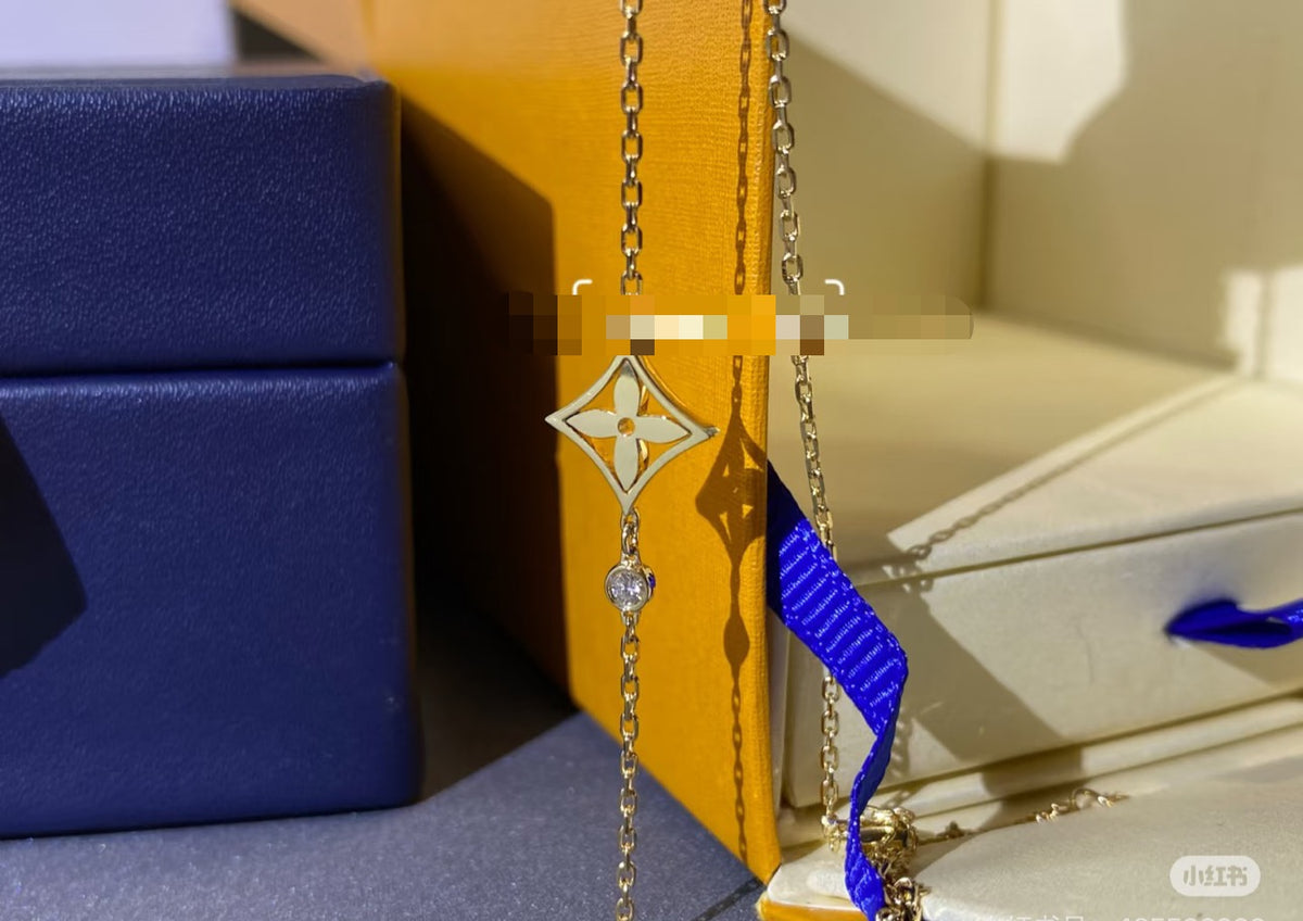 Letter Emblem Pendant Necklace in Polished Metal-Tone – Design 012 close-up detail
