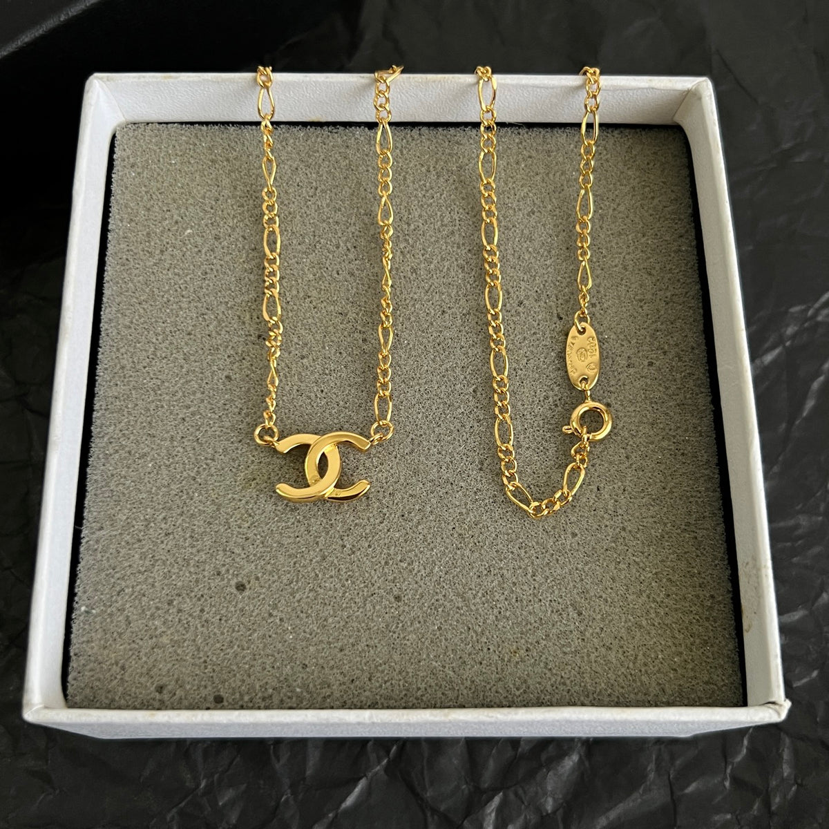 Double-C Emblem Pendant Necklace in Polished Metal-Tone – Design 064 close-up detail