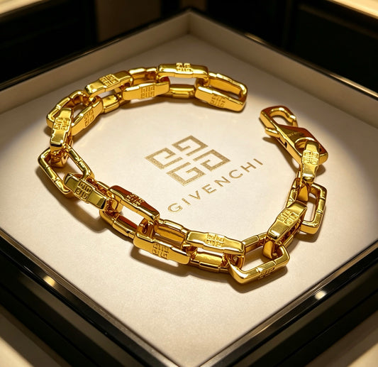 Floral Bracelet in Gold-Tone – Design 001 main product view
