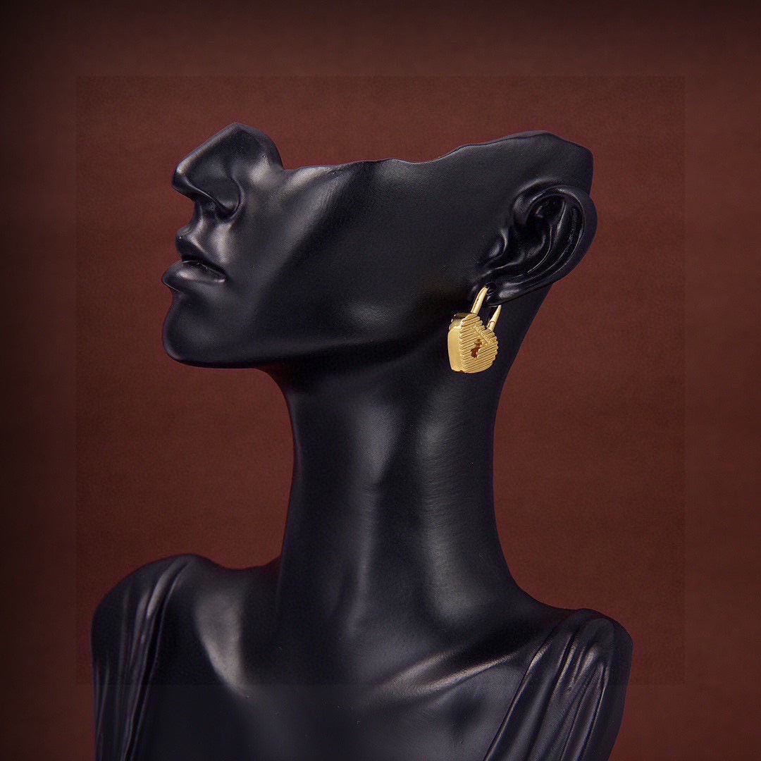 Ring Motif Statement Earrings in Gold-Tone – Design 007 main product view