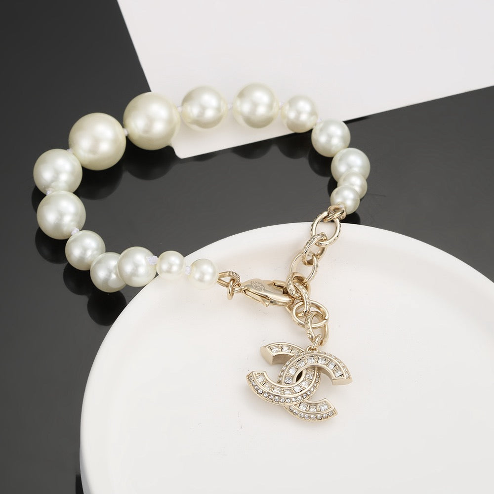 Pearl Bracelet in Polished Metal-Tone – Pearl Detail – Design 006 styled product view