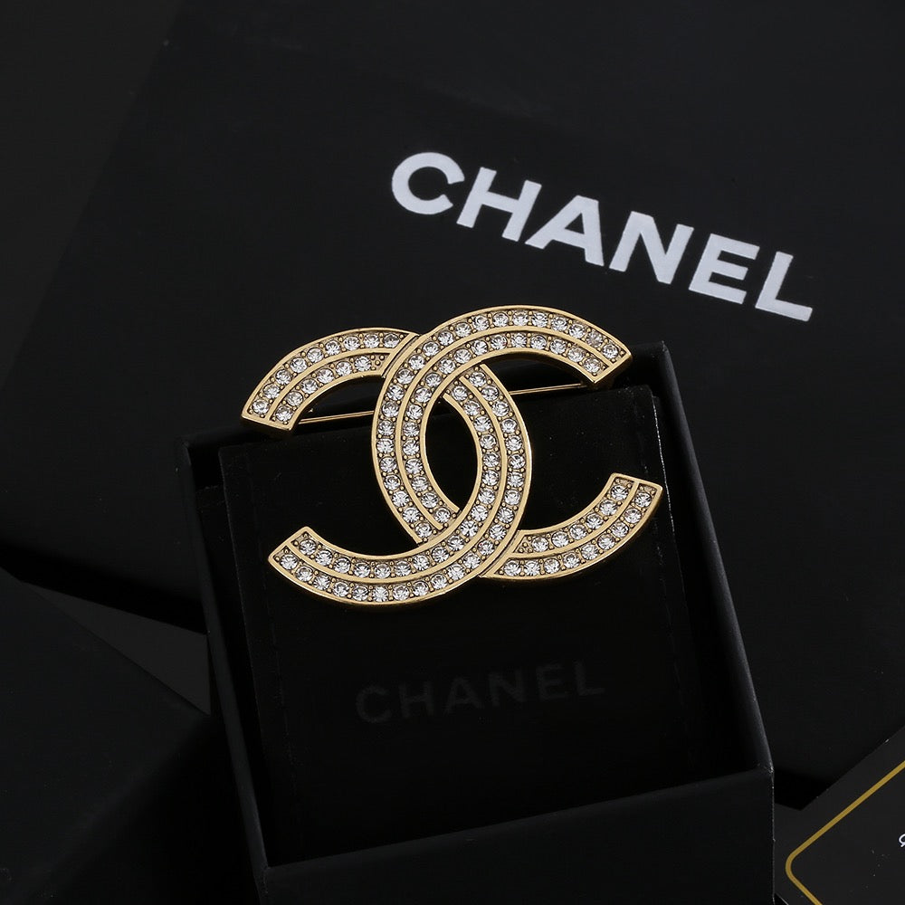 Double-C Emblem Brooch in Gold-Tone – Design 015 main product view