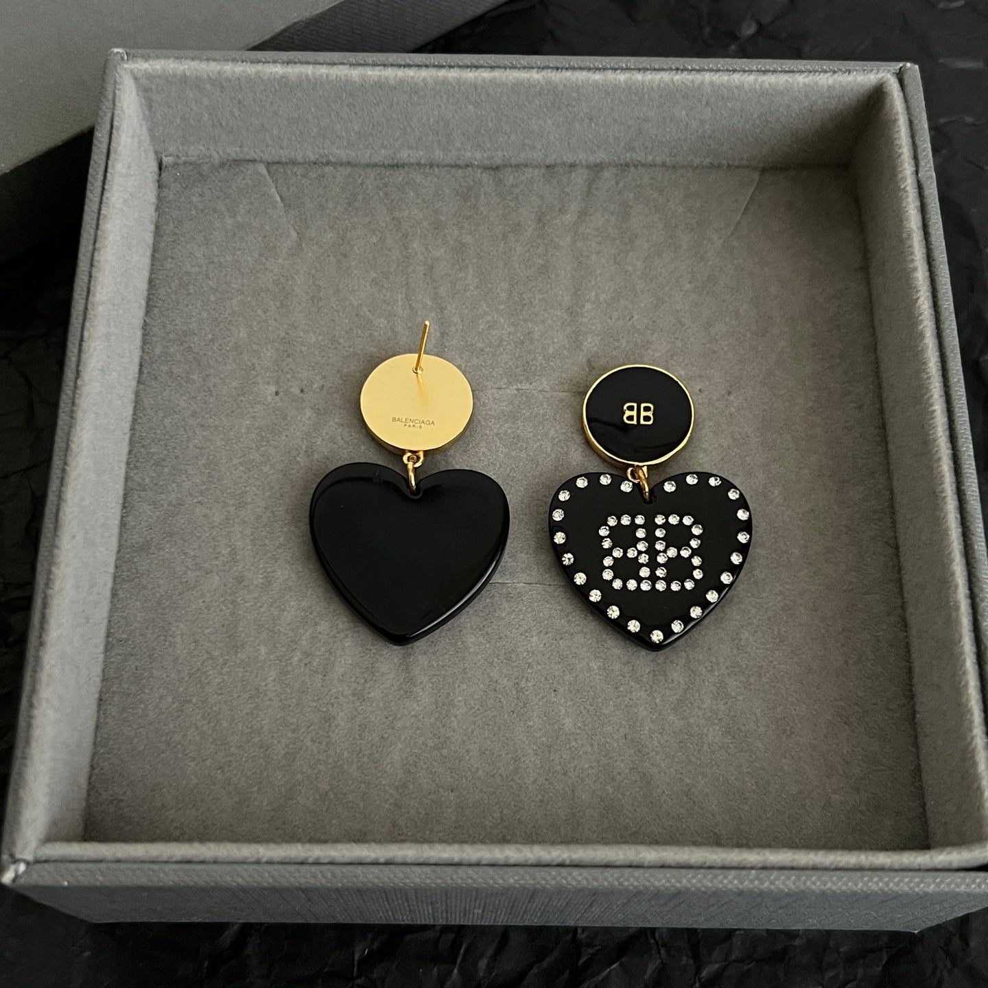 Ring Motif Statement Earrings in Polished Metal-Tone – Design 011 close-up detail