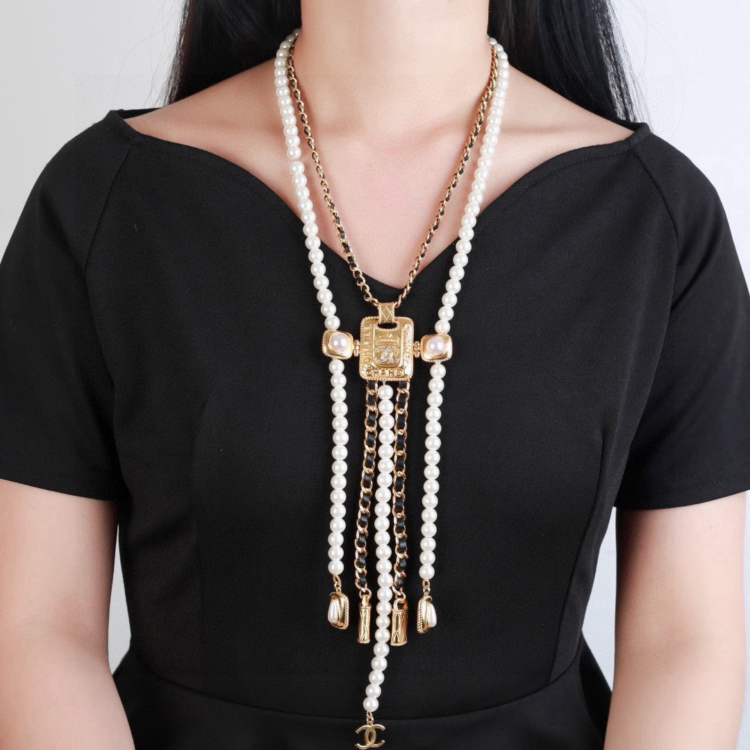 Double-C Emblem Pendant Necklace in Gold-Tone – Design 027 main product view
