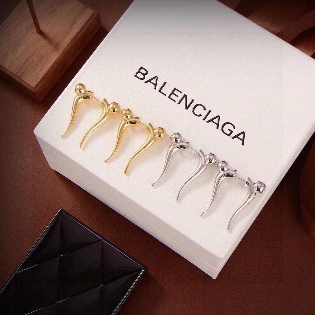 Geometric Emblem Stud Earrings in Gold-Tone – Design 013 main product view