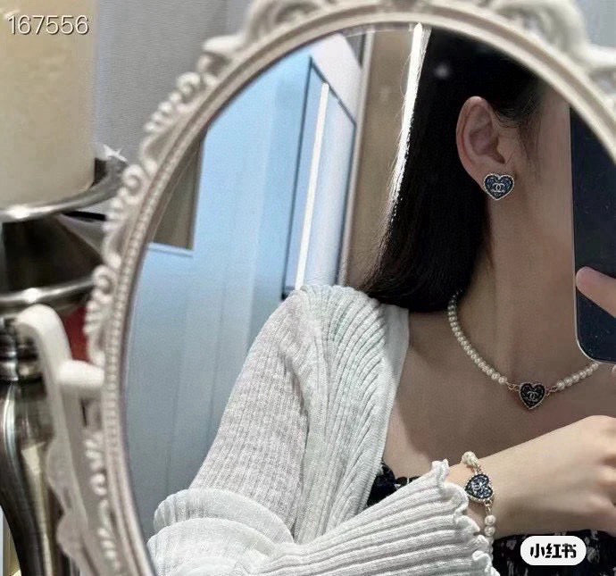 Double-C Emblem Bracelet in Polished Metal-Tone – Pearl Detail – Design 004 styled product view