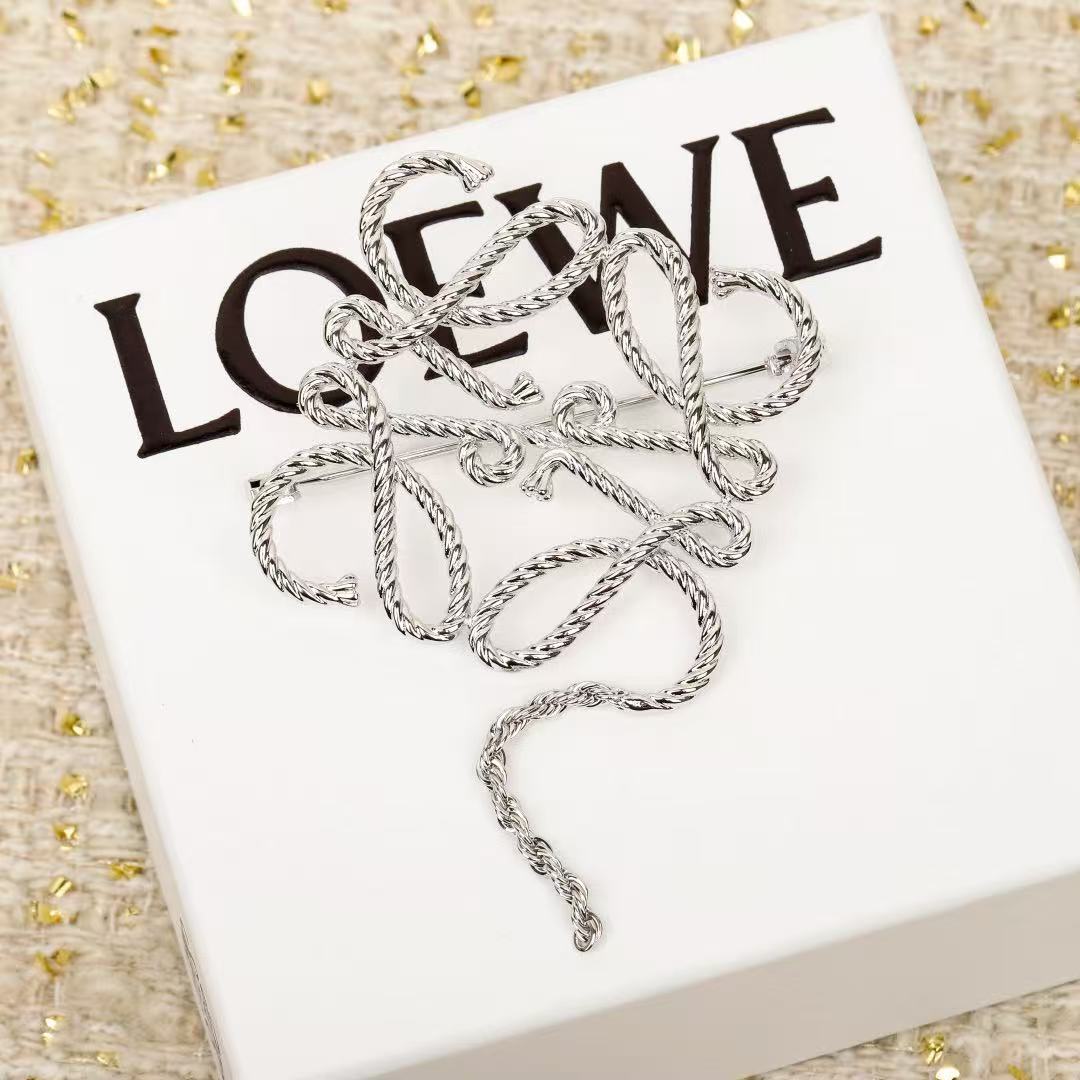 Signature Emblem Brooch in Polished Metal-Tone – Design 014 styled product view
