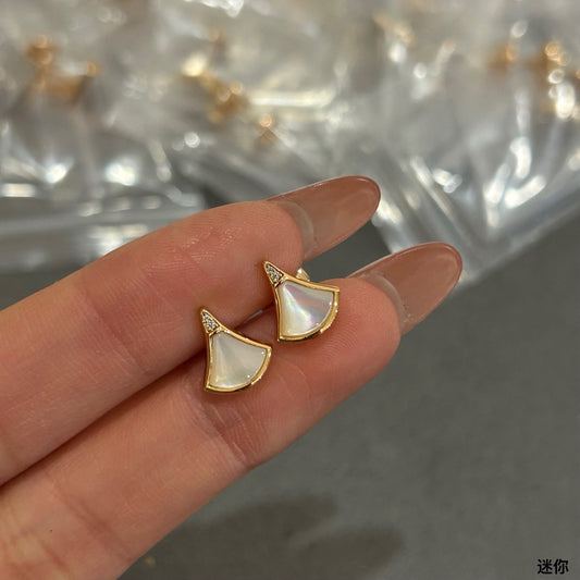 Fan Stud Earrings in Polished Metal-Tone – Fan Detail main product view