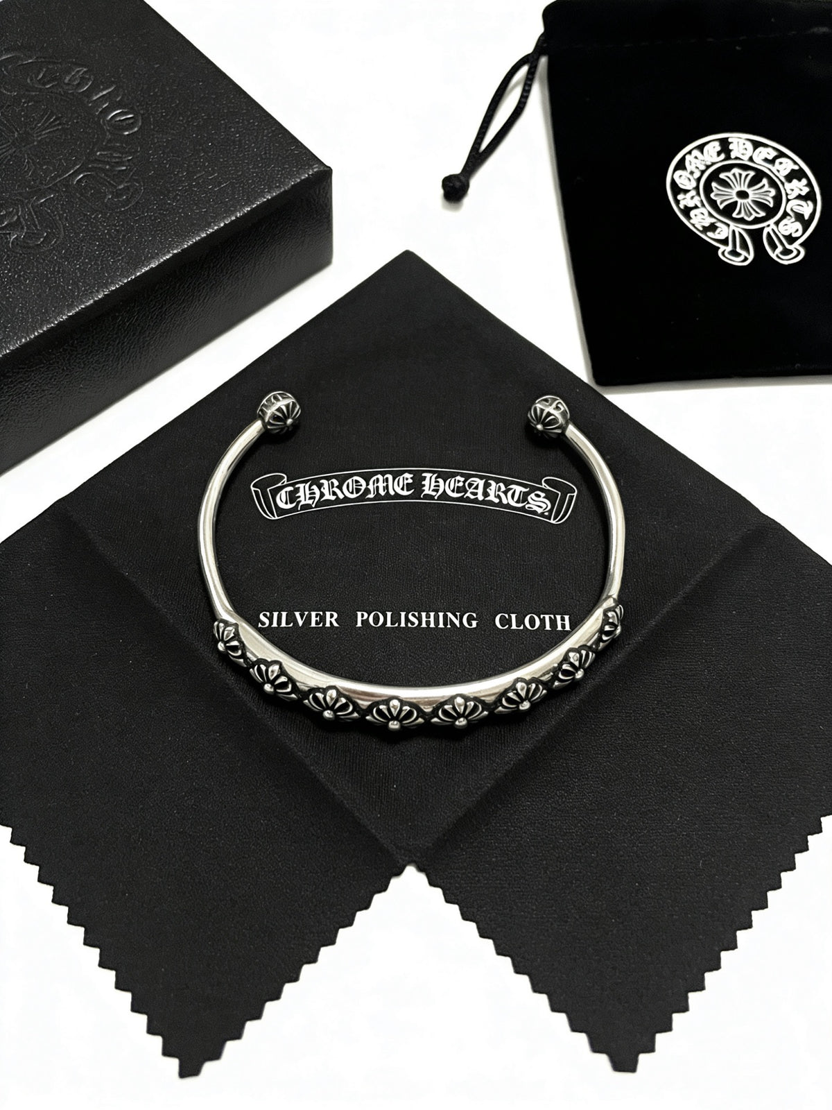 Signature Emblem Bangle in Polished Metal-Tone – Design 007 side detail