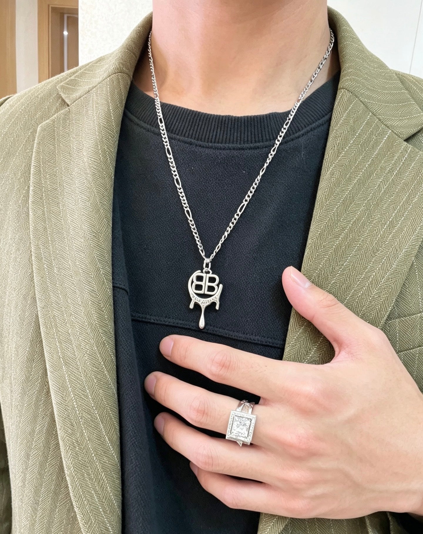 Geometric Emblem Pendant Necklace in Polished Metal-Tone – Vintage Detail – Design 029 front product view