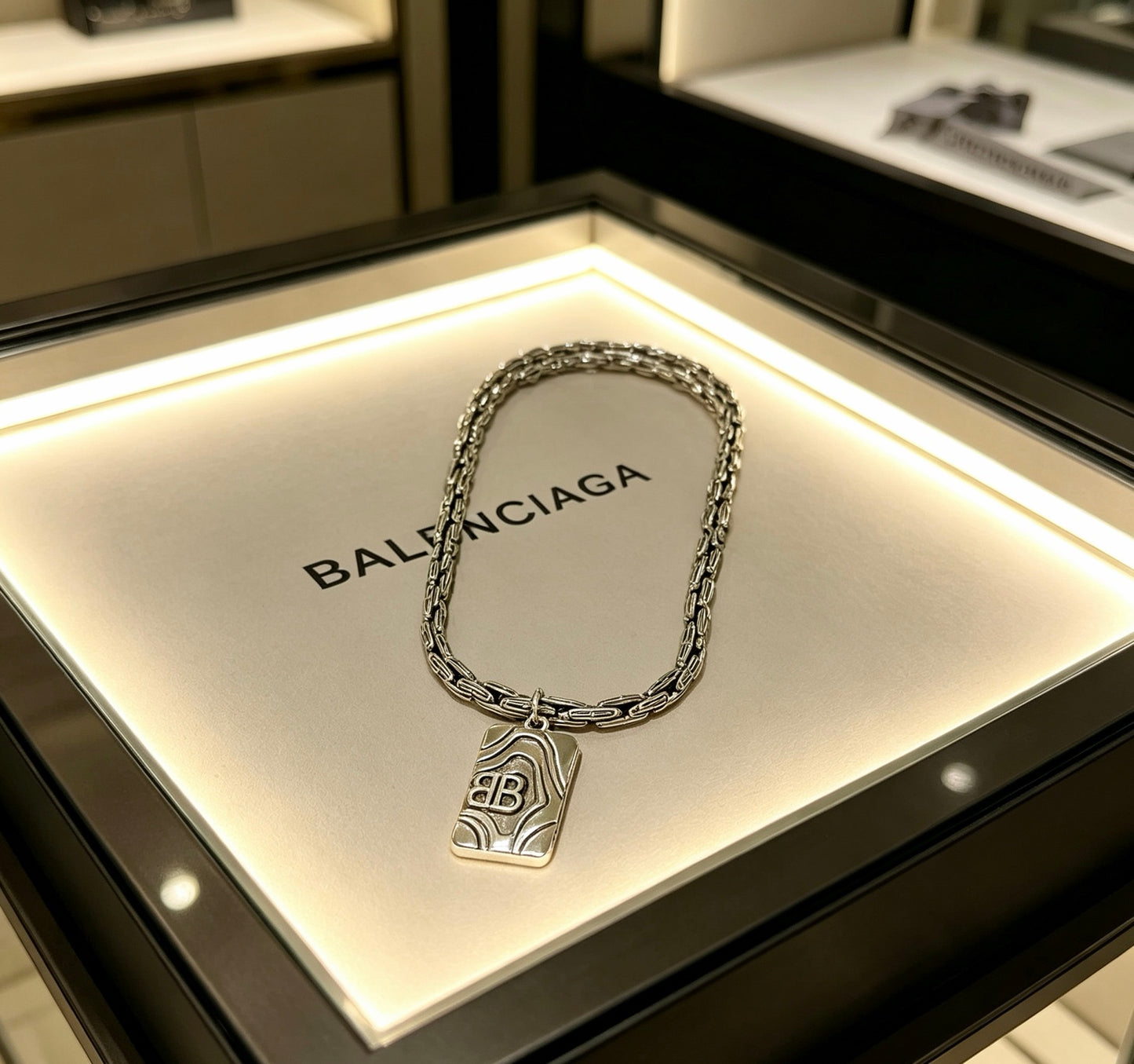 Geometric Emblem Pendant Necklace in Polished Metal-Tone – Vintage Detail – Design 024 detail view