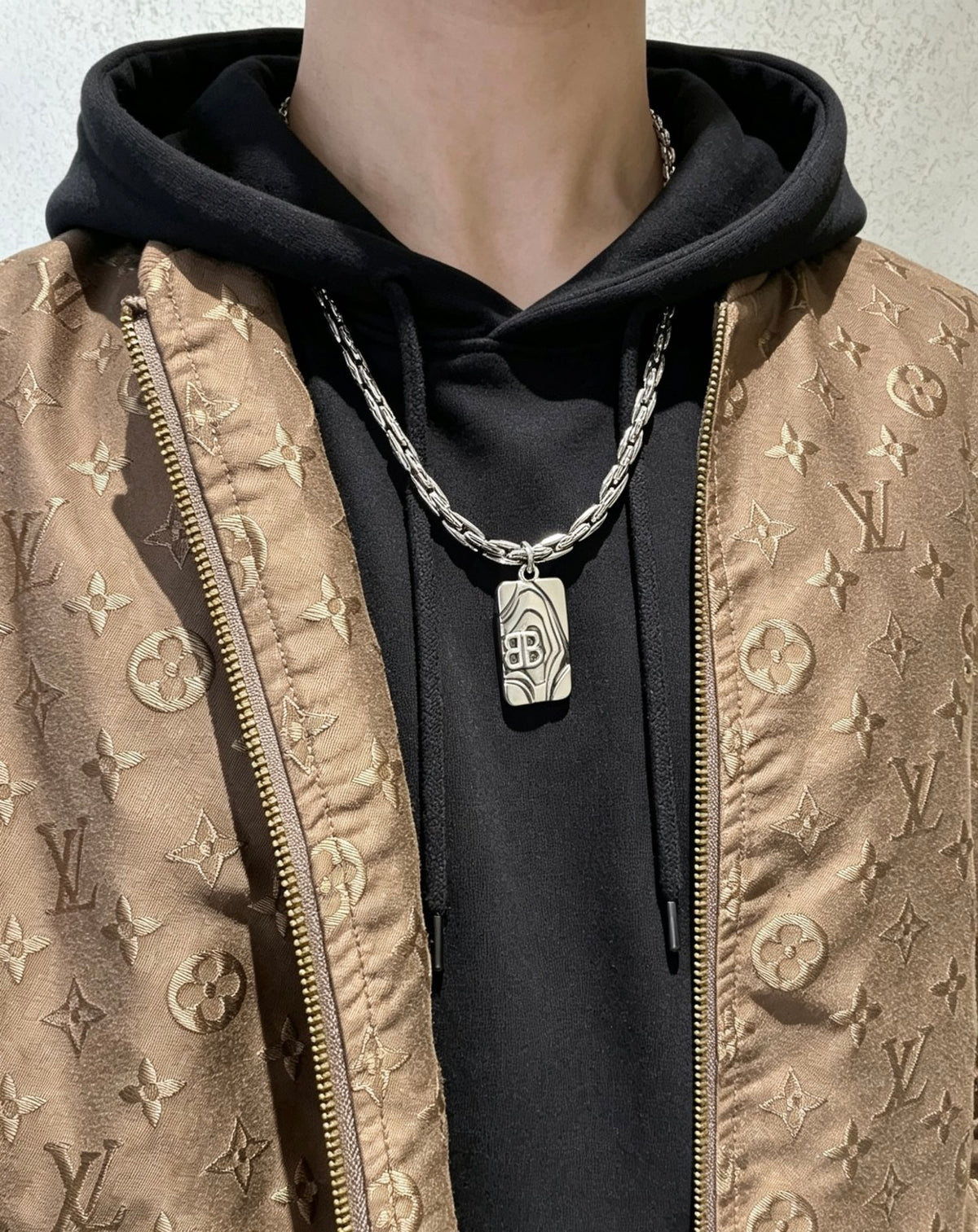Geometric Emblem Pendant Necklace in Polished Metal-Tone – Vintage Detail – Design 024 detail view