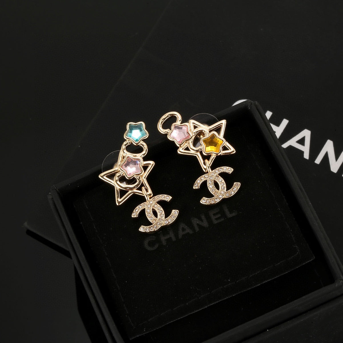 Double-C Emblem Stud Earrings in Gold-Tone – Star Detail main product view